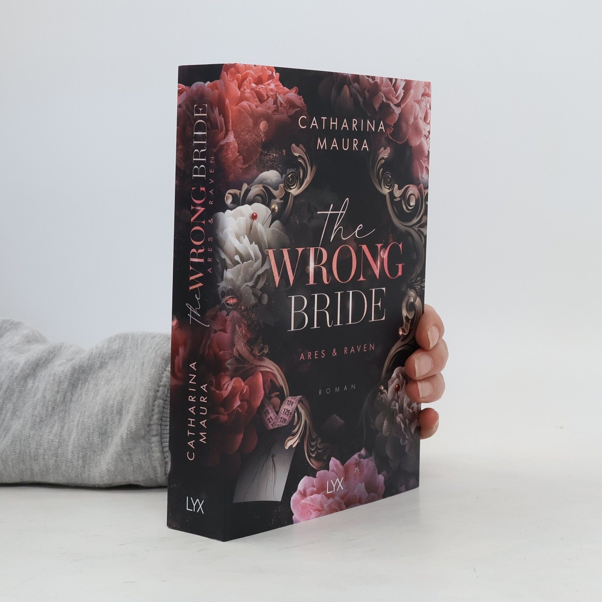 Catharina Maura The wrong bride