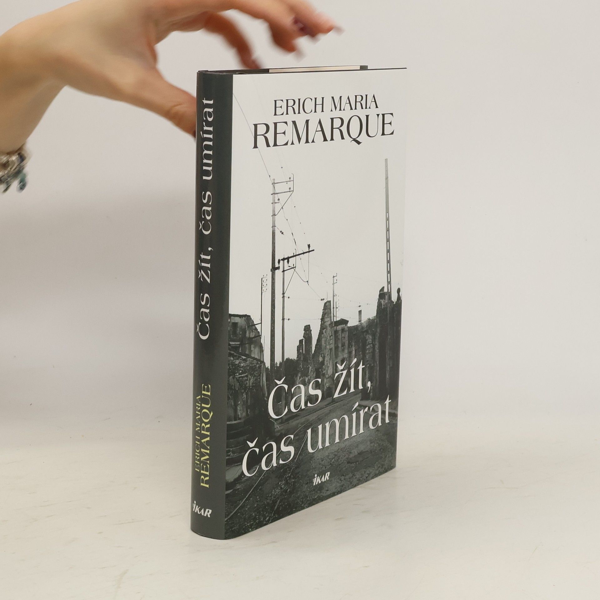 Erich Maria Remarque Čas žít, čas umírat