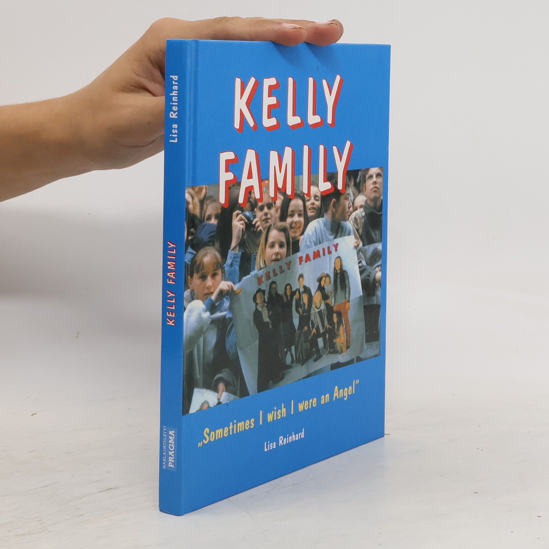 Lisa Reinhard Kelly Family : sometimes I wish I were an angel