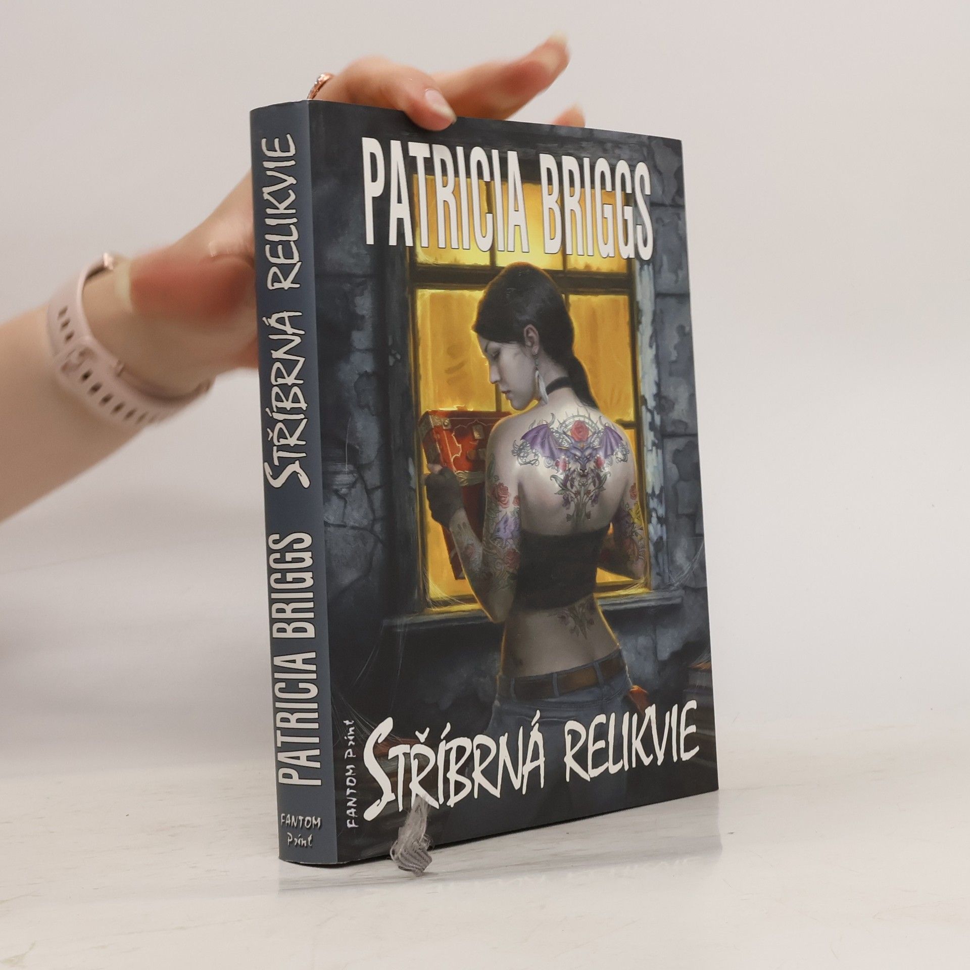 Patricia Briggs Stříbrná relikvie