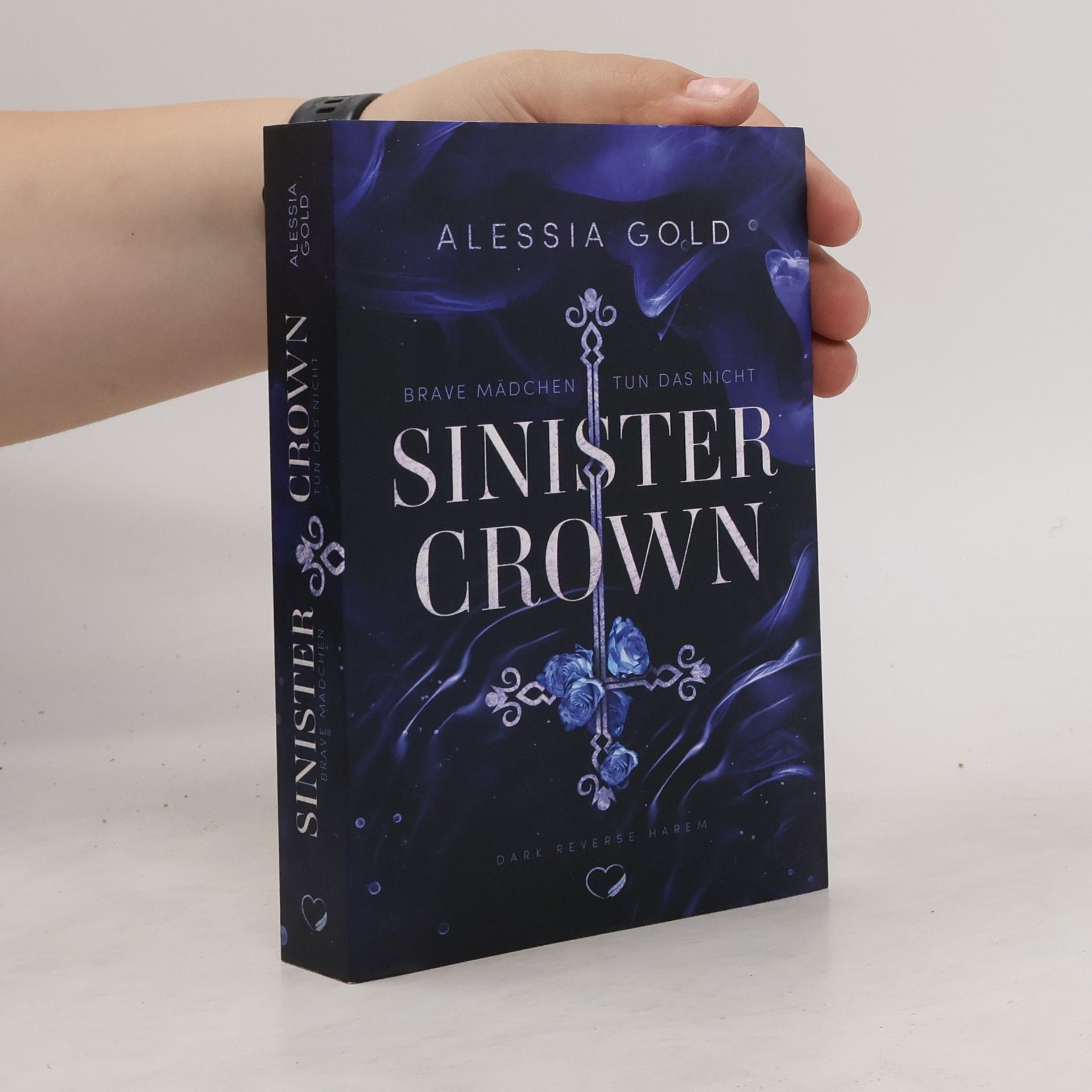 Alessia Gold Sinister Crown