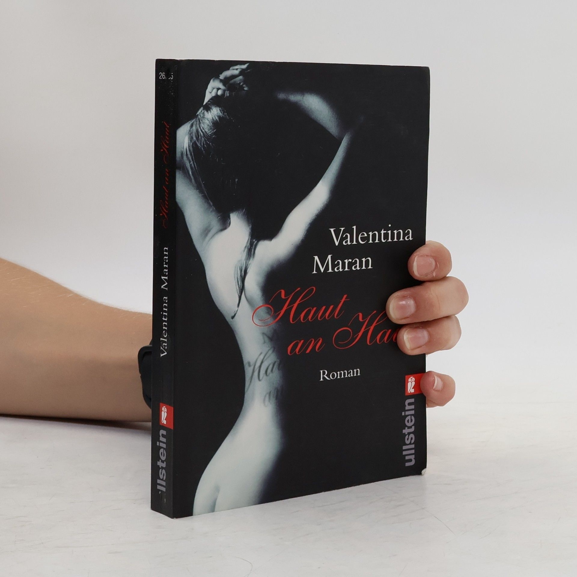 Valentina Maran Haut an Haut