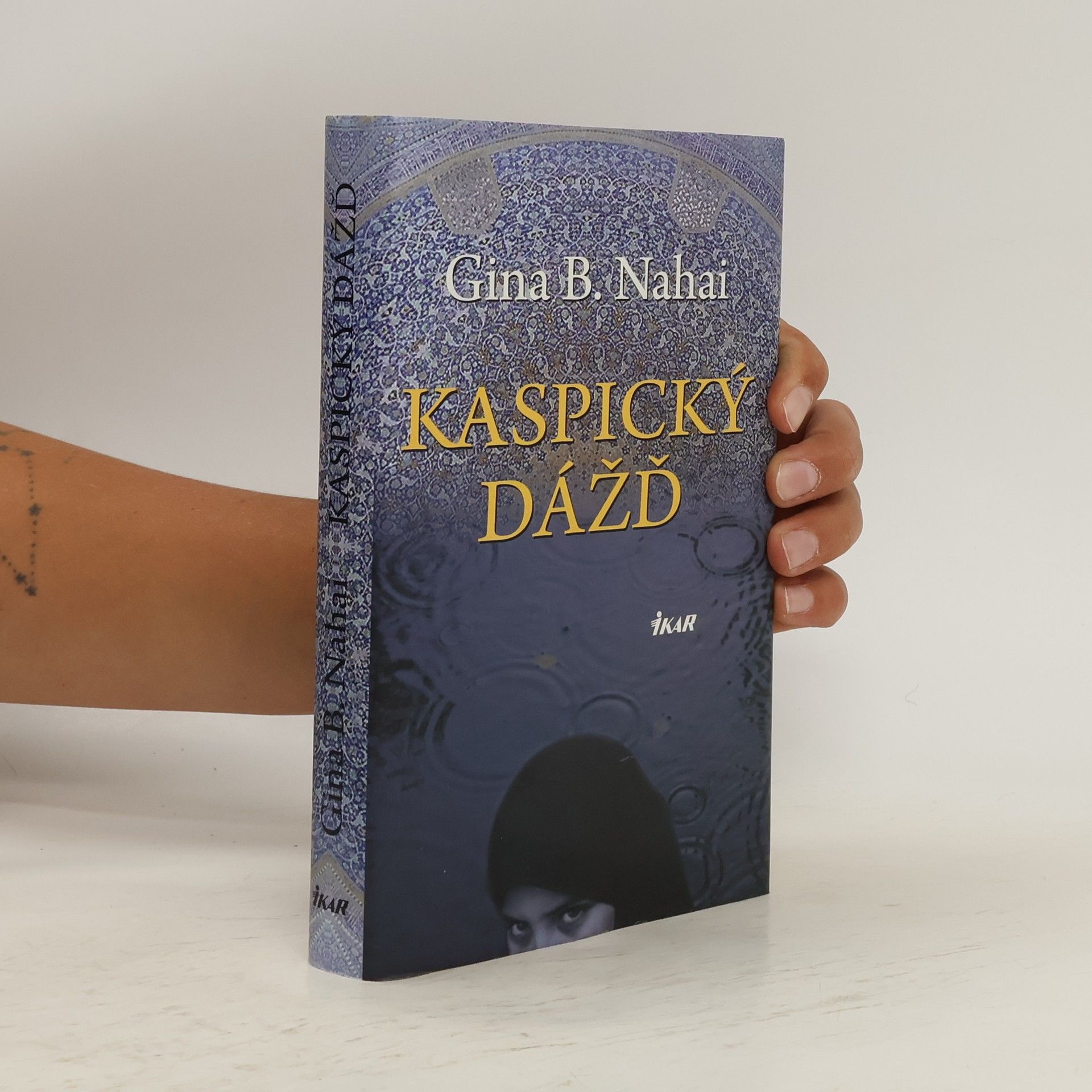 Gina Barkhordar Nahai Kaspický dážď