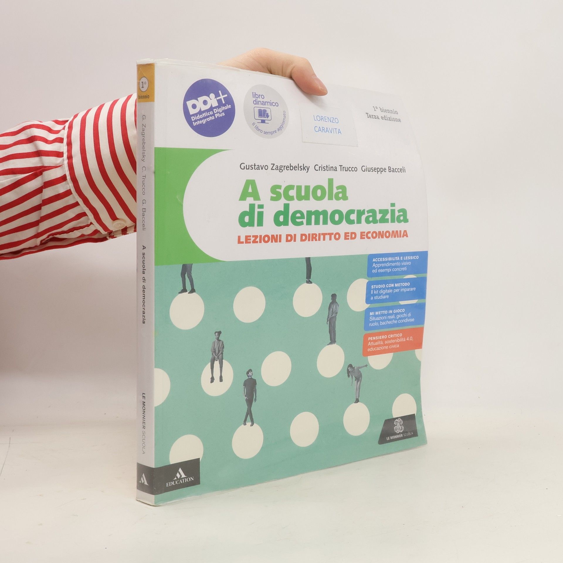 AA.VV. A scuola di democrazia