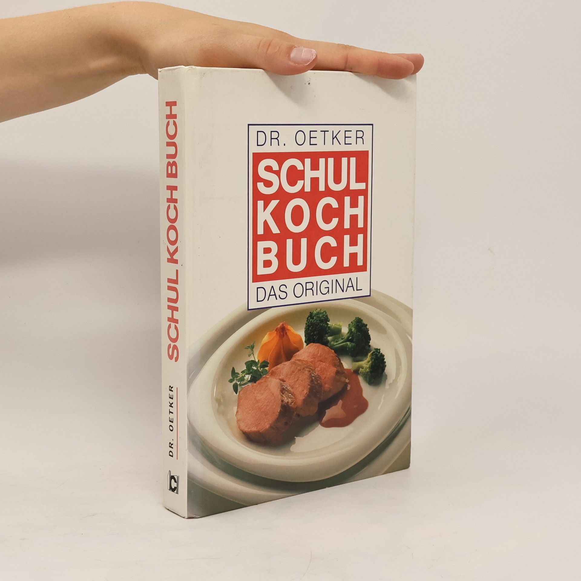 Gisela Knutzen Dr.-Oetker-Schulkochbuch