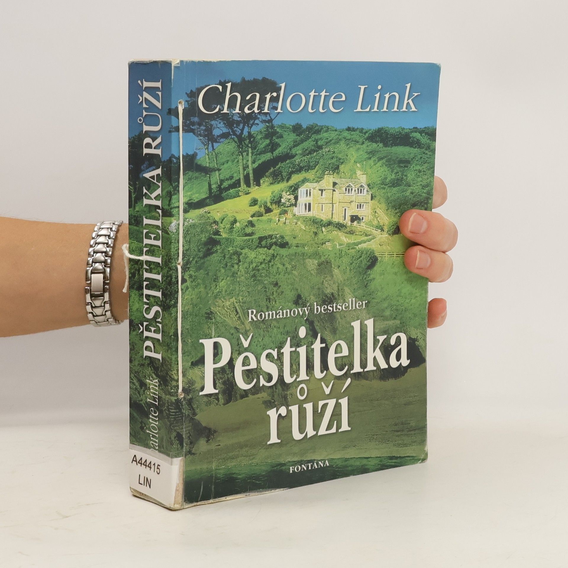 Charlotte Link Pěstitelka růží