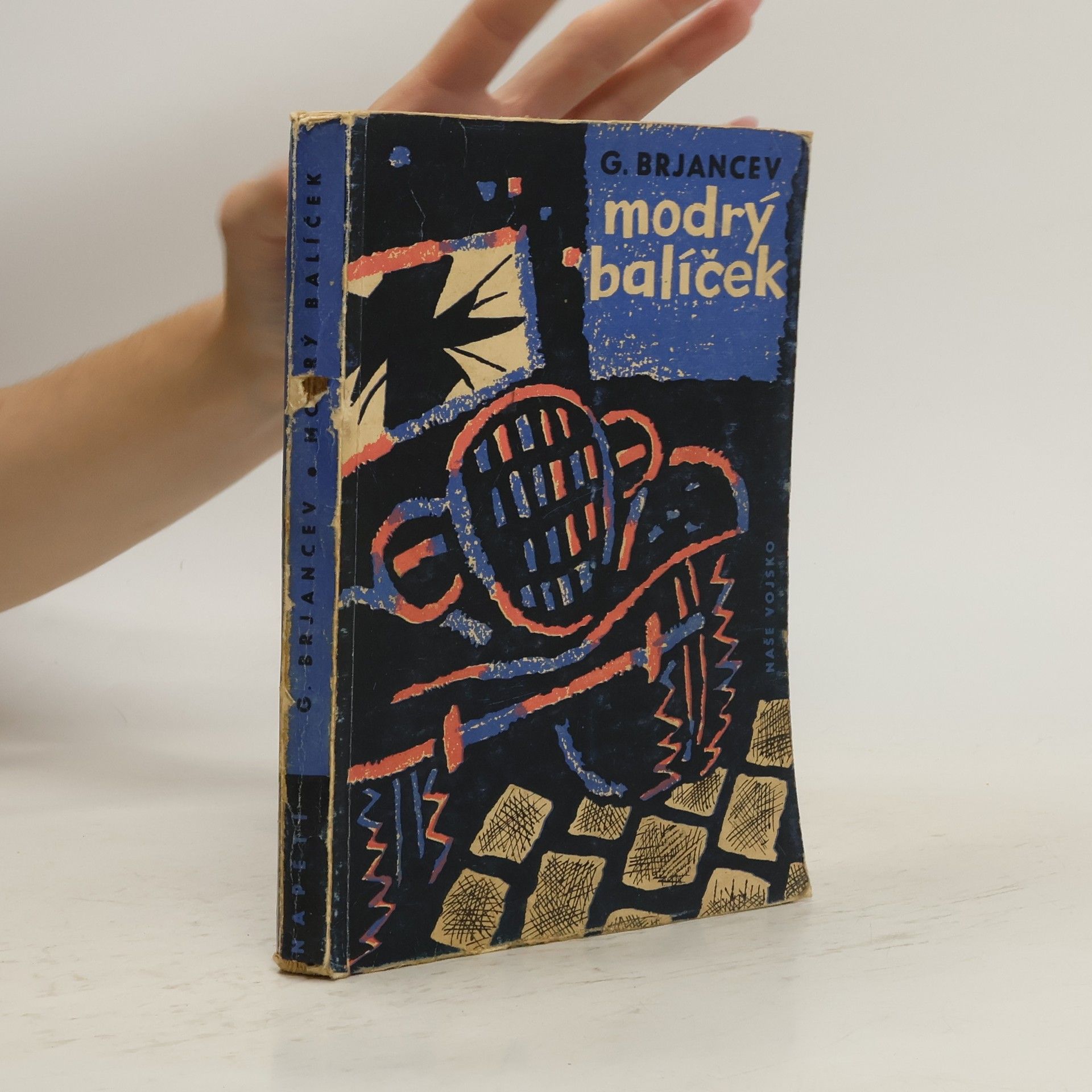Georgij Brjancev Modrý balíček