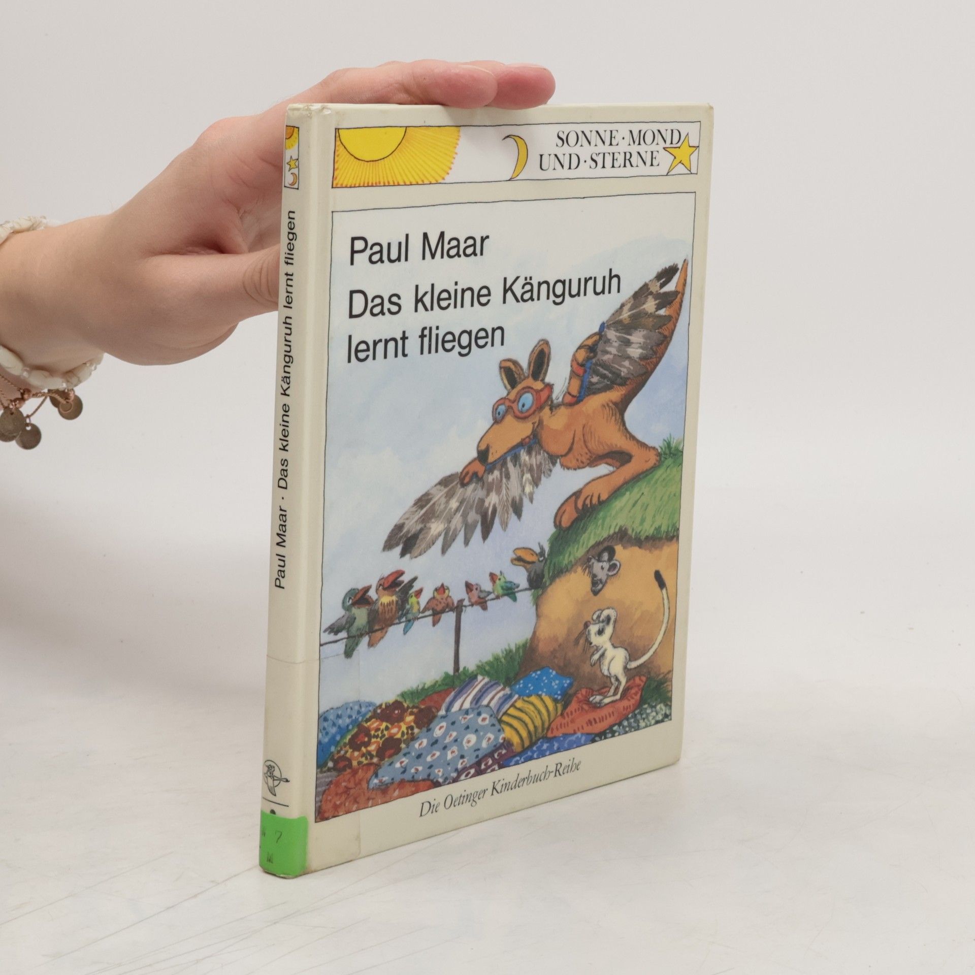 Paul Maar Das kleine Känguruh lernt fliegen