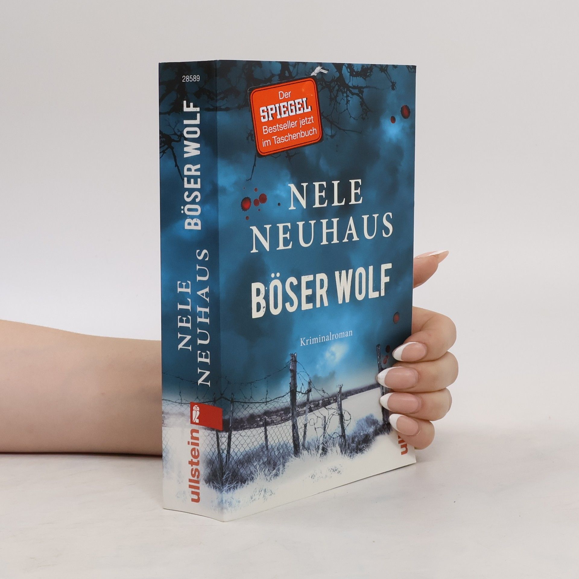 Nele Neuhaus Böser Wolf : Kriminalroman