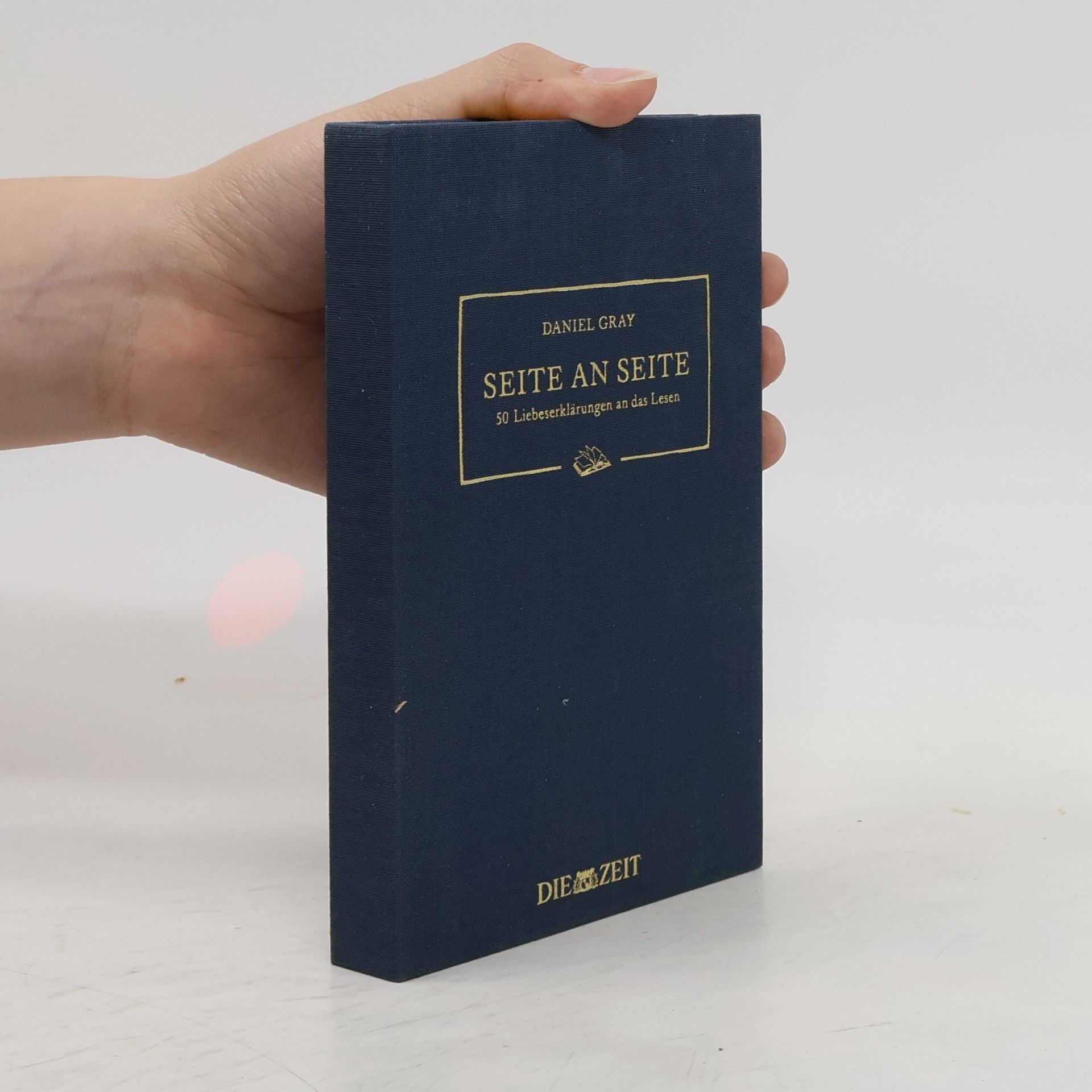 Daniel Gray Seite an Seite