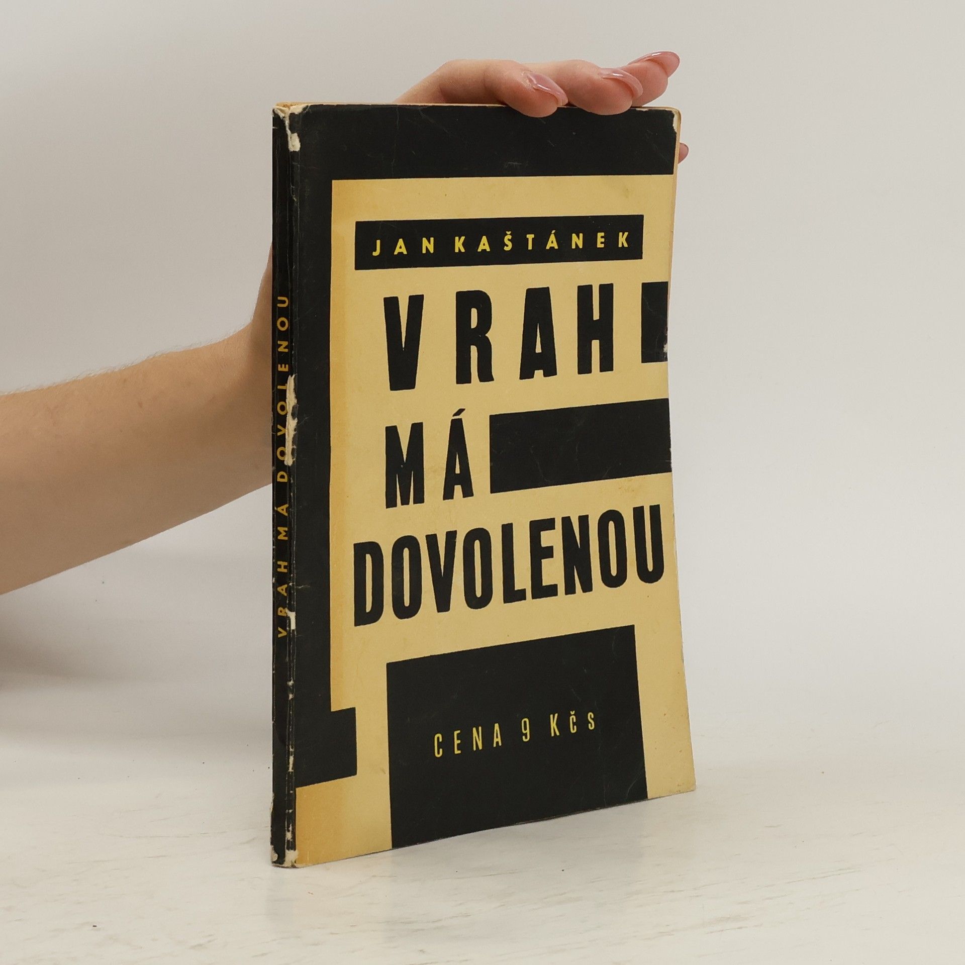 Jan Kaštánek Vrah má dovolenou