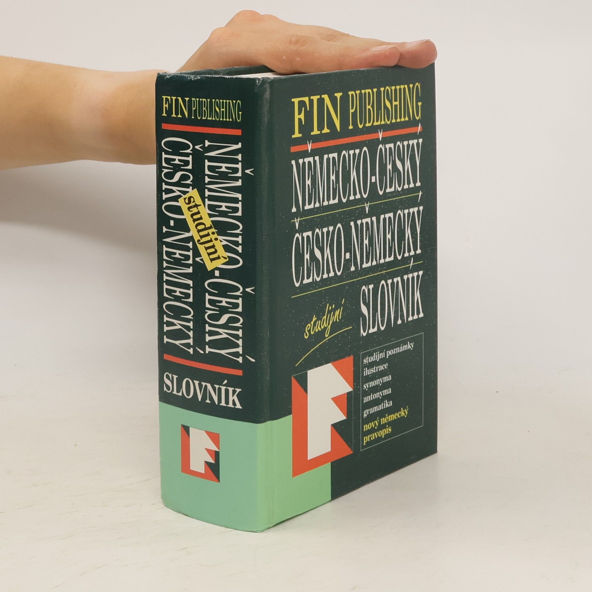 Autorenkollektiv Německo-český, česko-německý studijní slovník