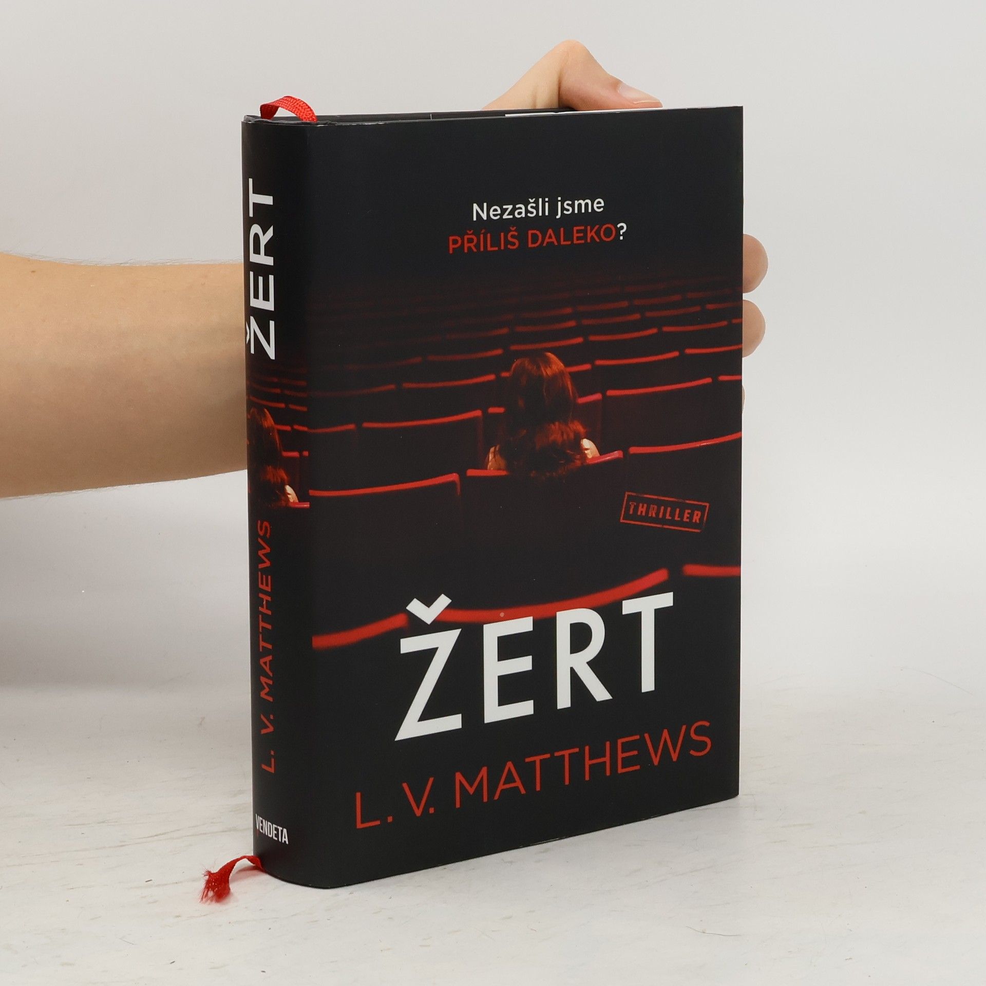 L. V. Matthews Žert