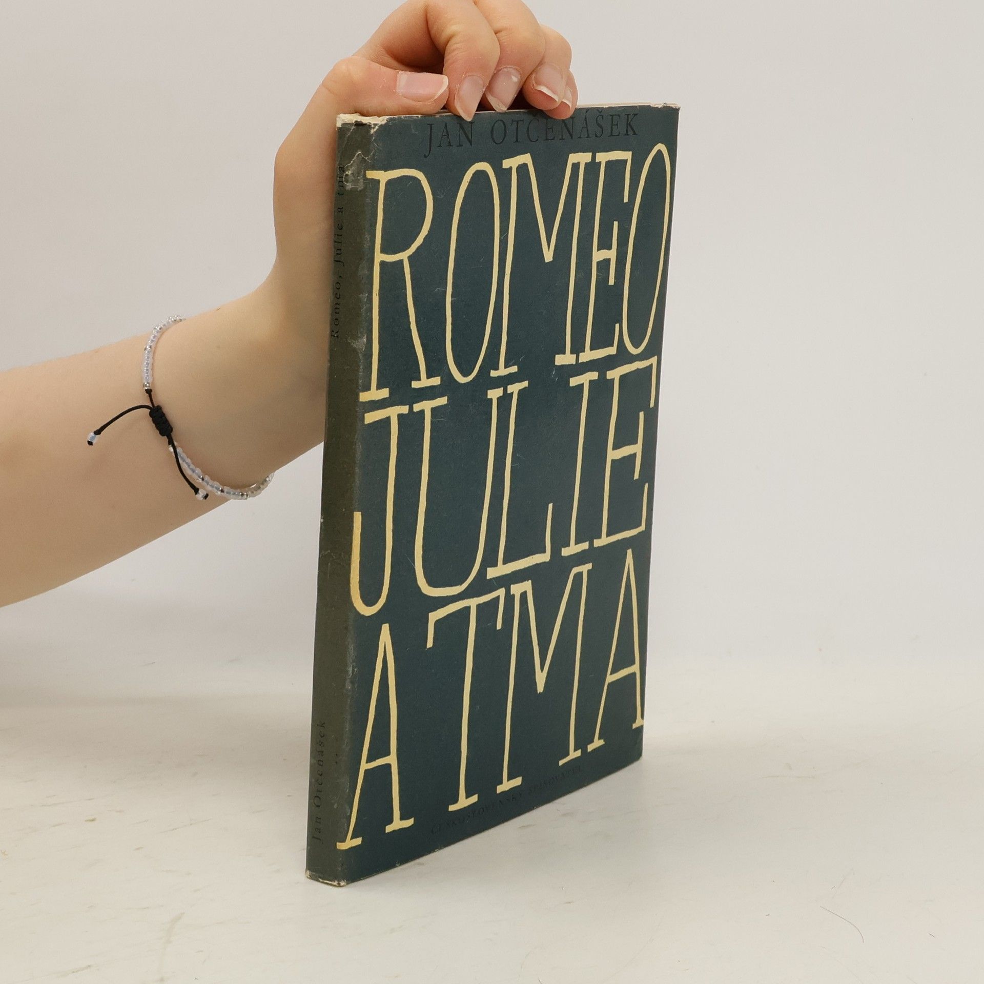 Jan Otčenášek Romeo, Julie a tma