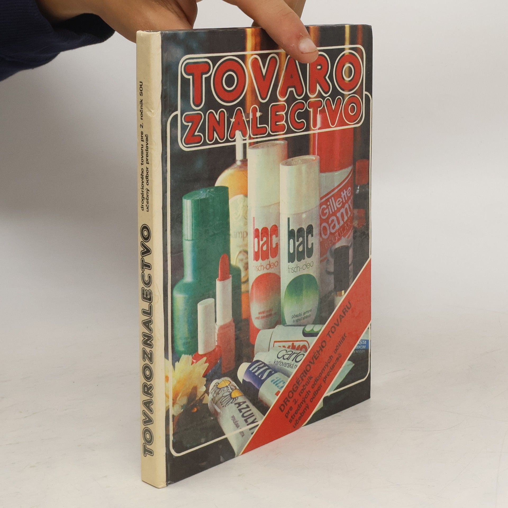 Autorenkollektiv Tovaro znalectvo