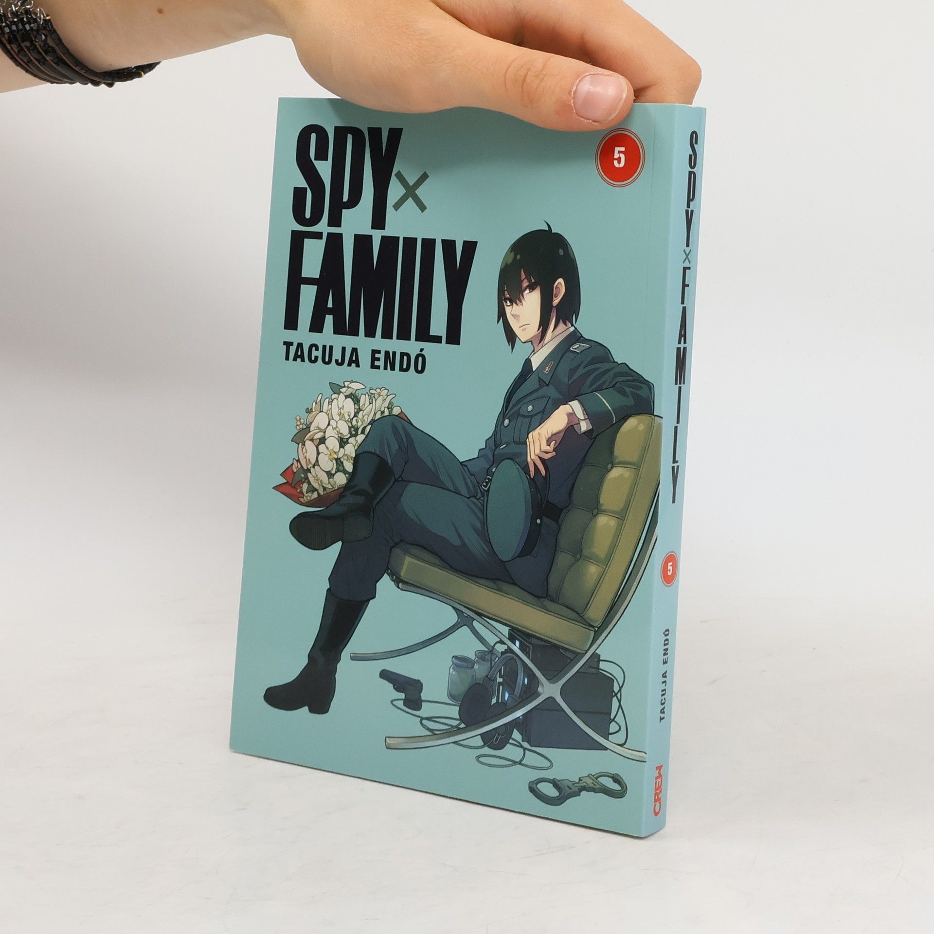 Tacuja Endó Spy x Family 5
