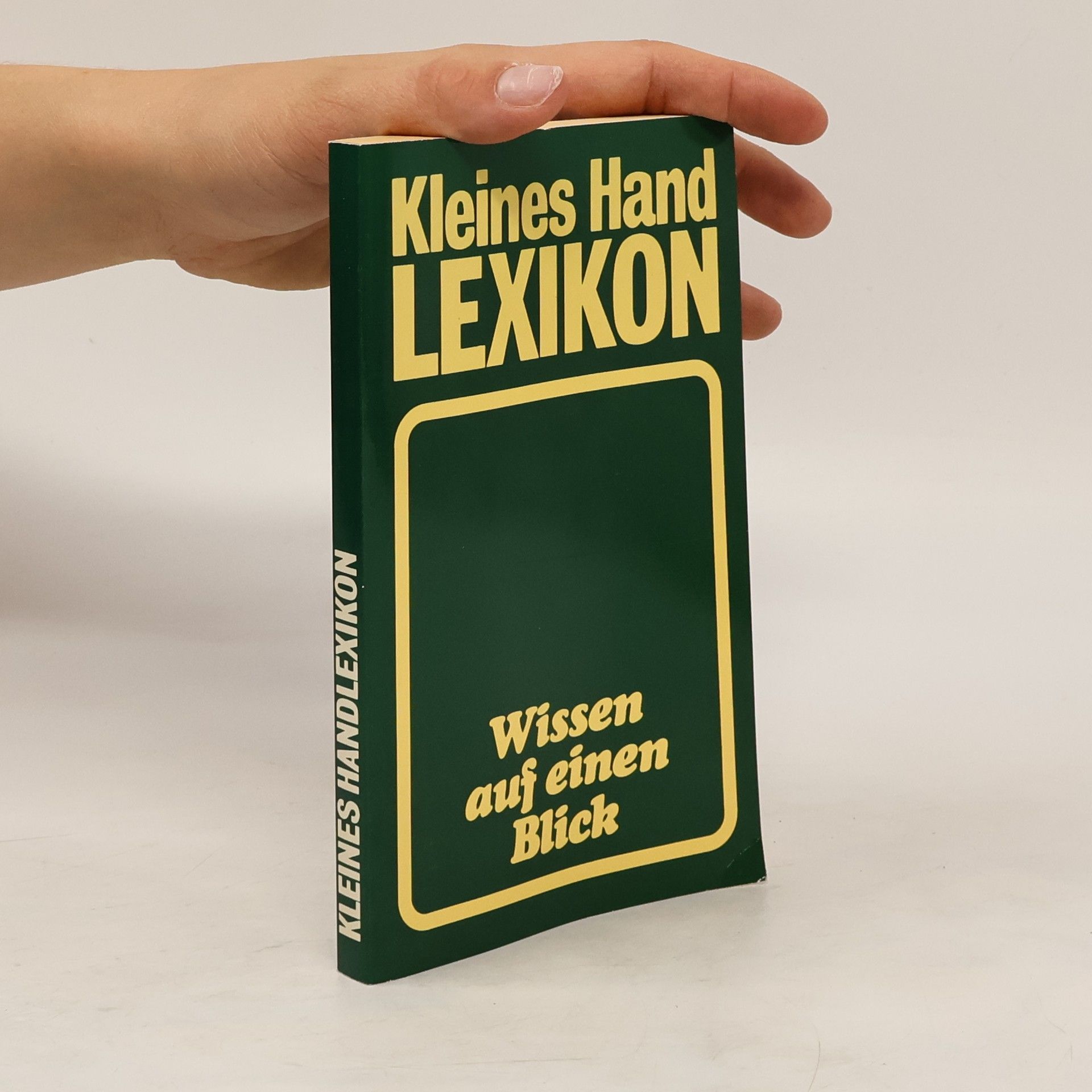 Collectif d'auteurs Kleines Hand Lexikon. Wissen auf einen Blick