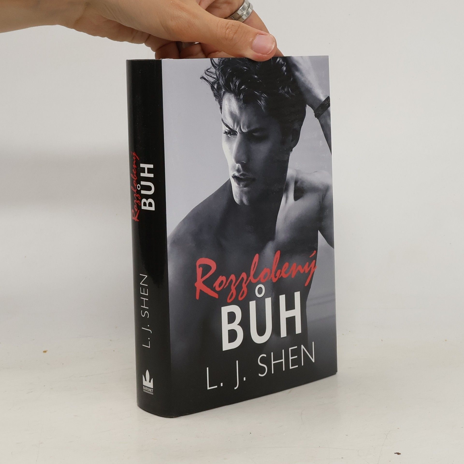 L. J. Shen Rozzlobený Bůh