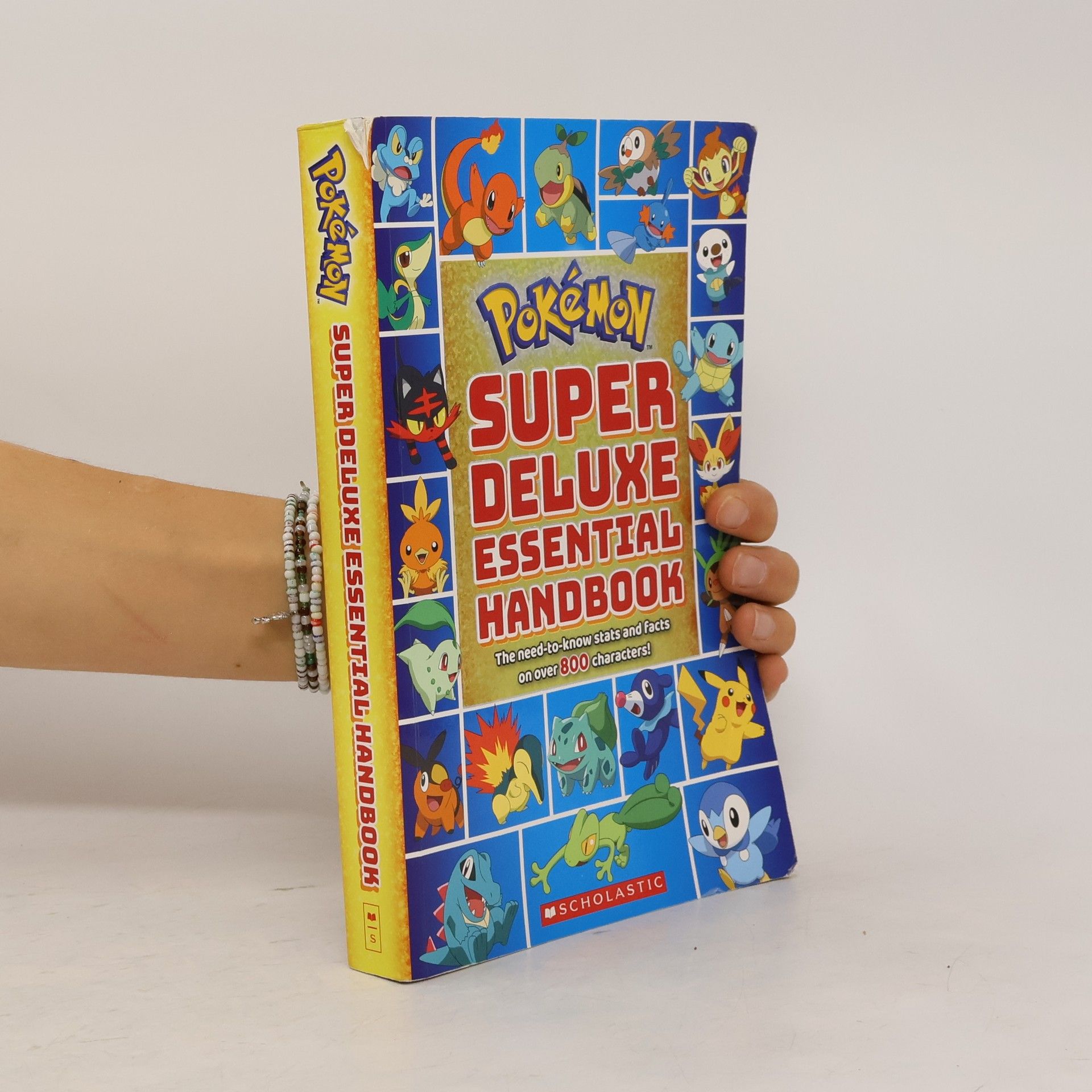 Scholastic Pokemon: Super Deluxe Essential Handbook