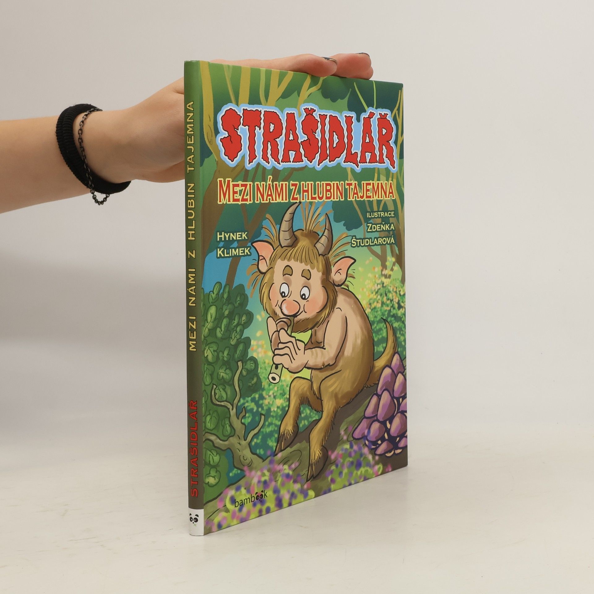 Hynek Klimek Strašidlář - Mezi námi z hlubin tajemna