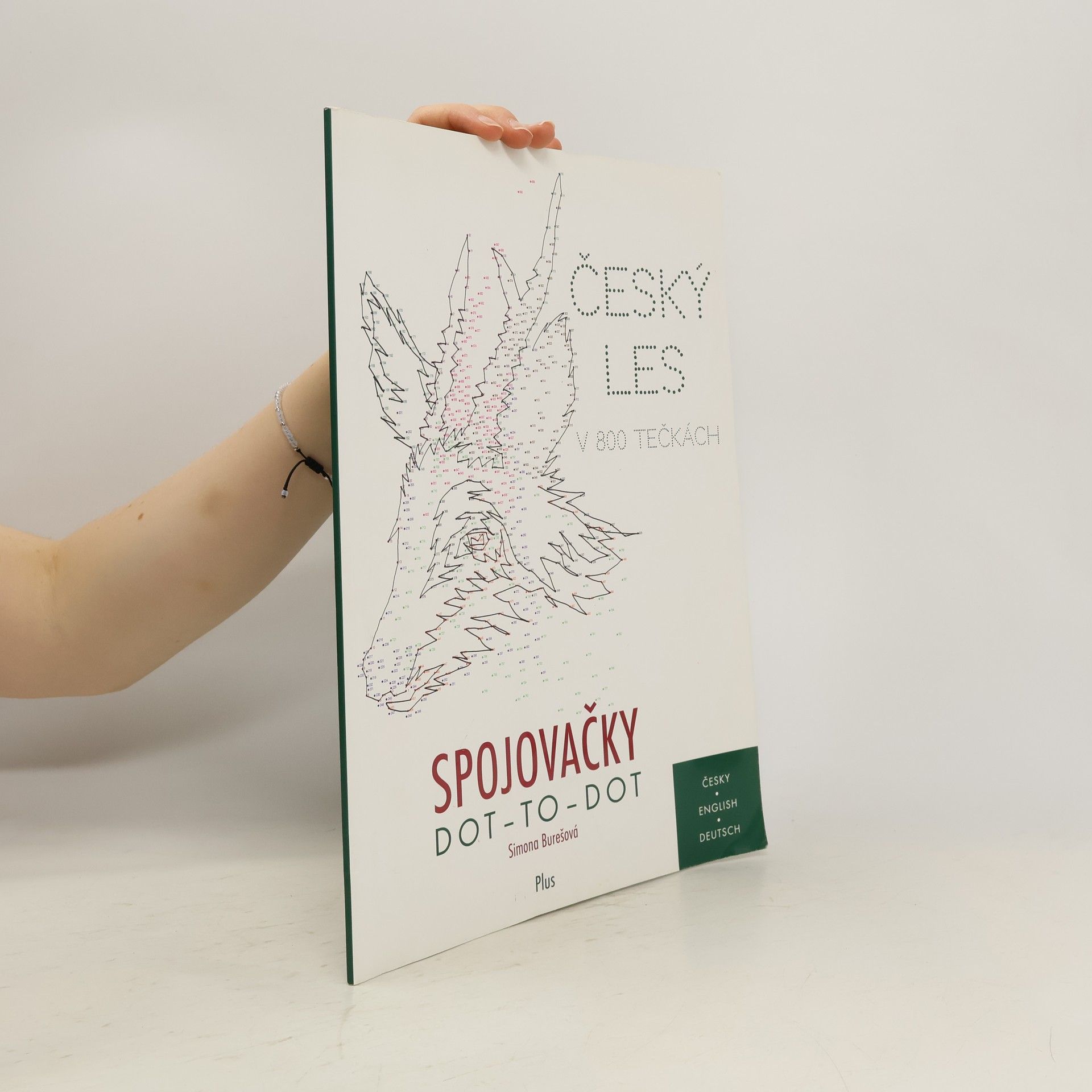 Simona Burešová Spojovačky: Český les v 800 tečkách