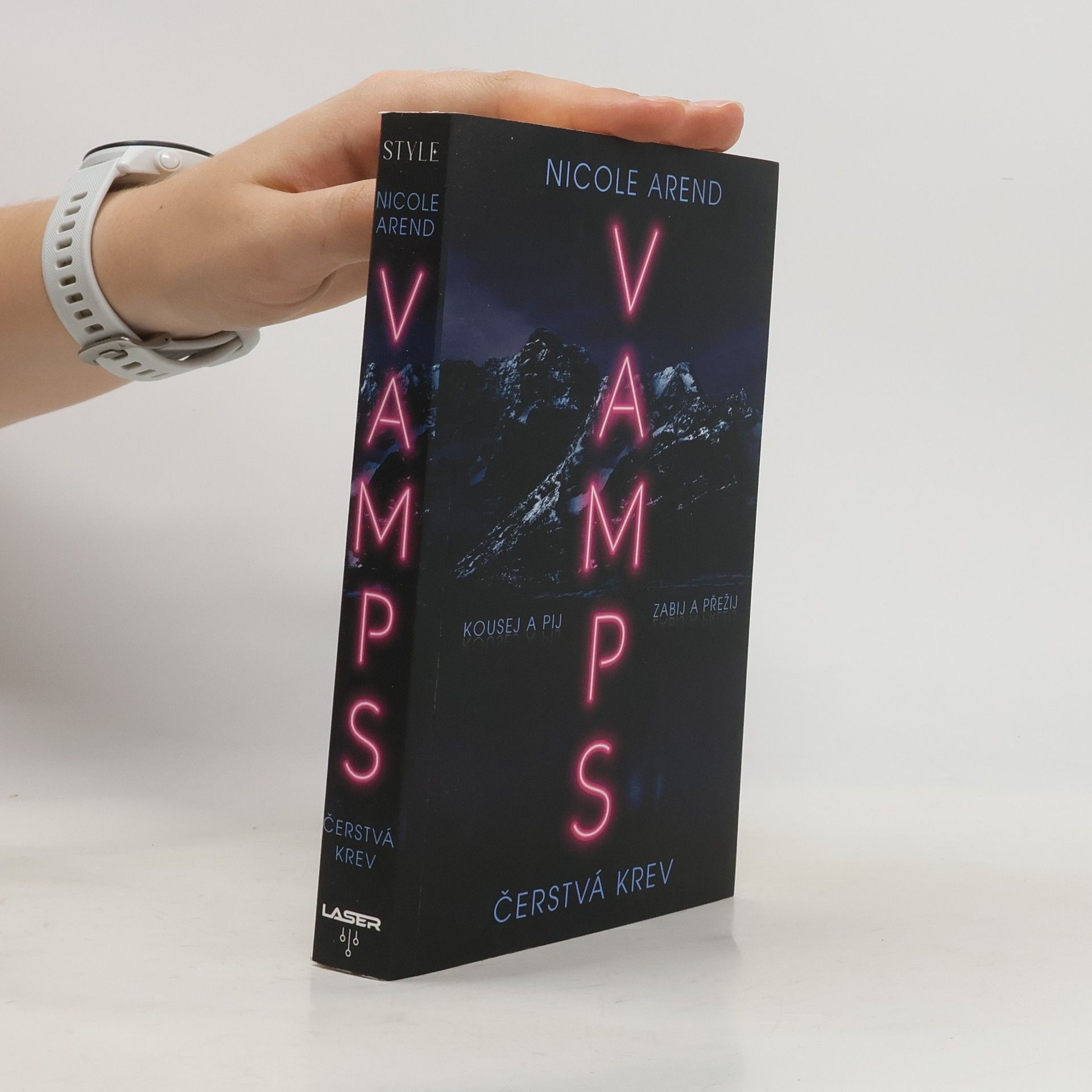 Nicole Arend VAMPS. Čerstvá krev