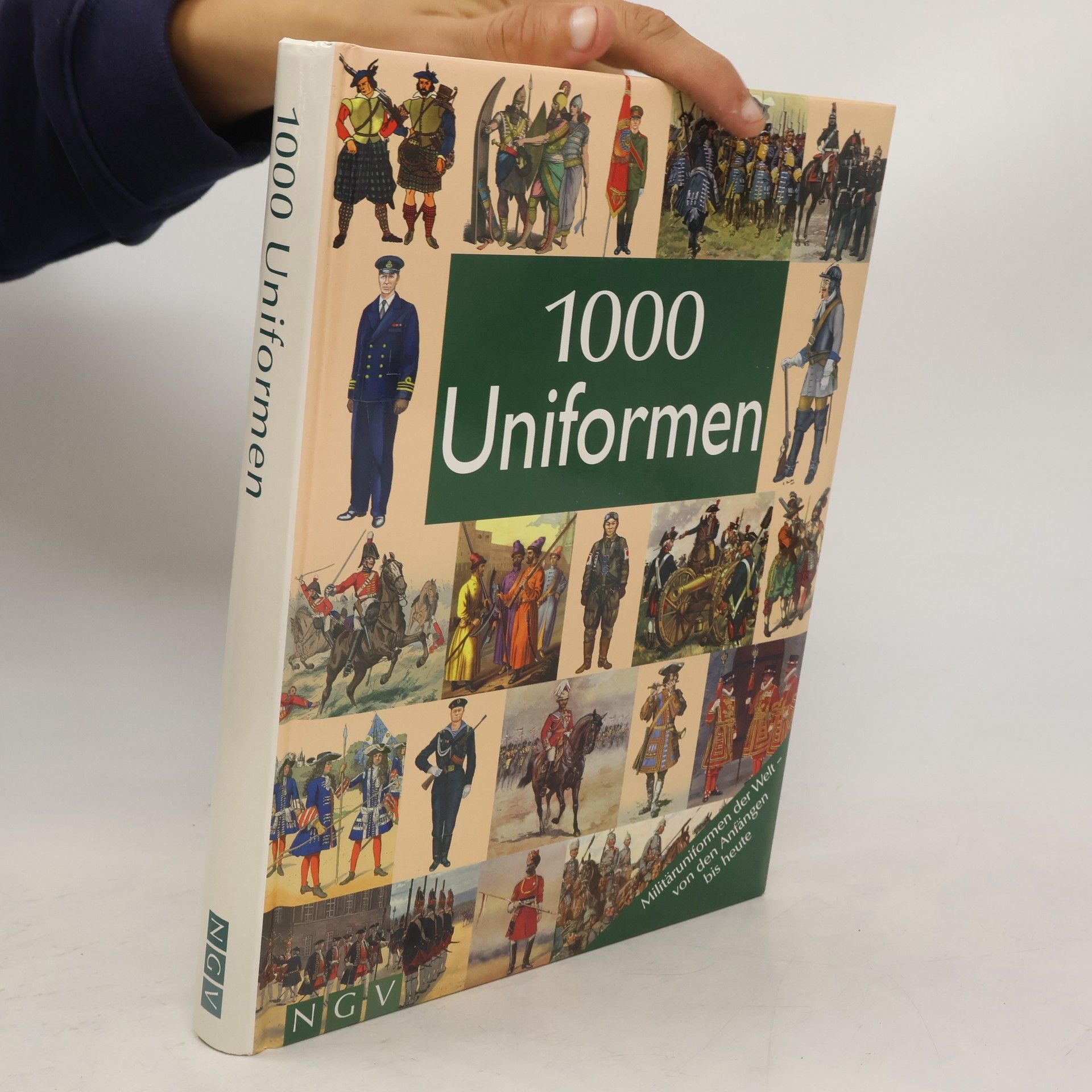 Klaus Ulrich Keubke 1000 Uniformen