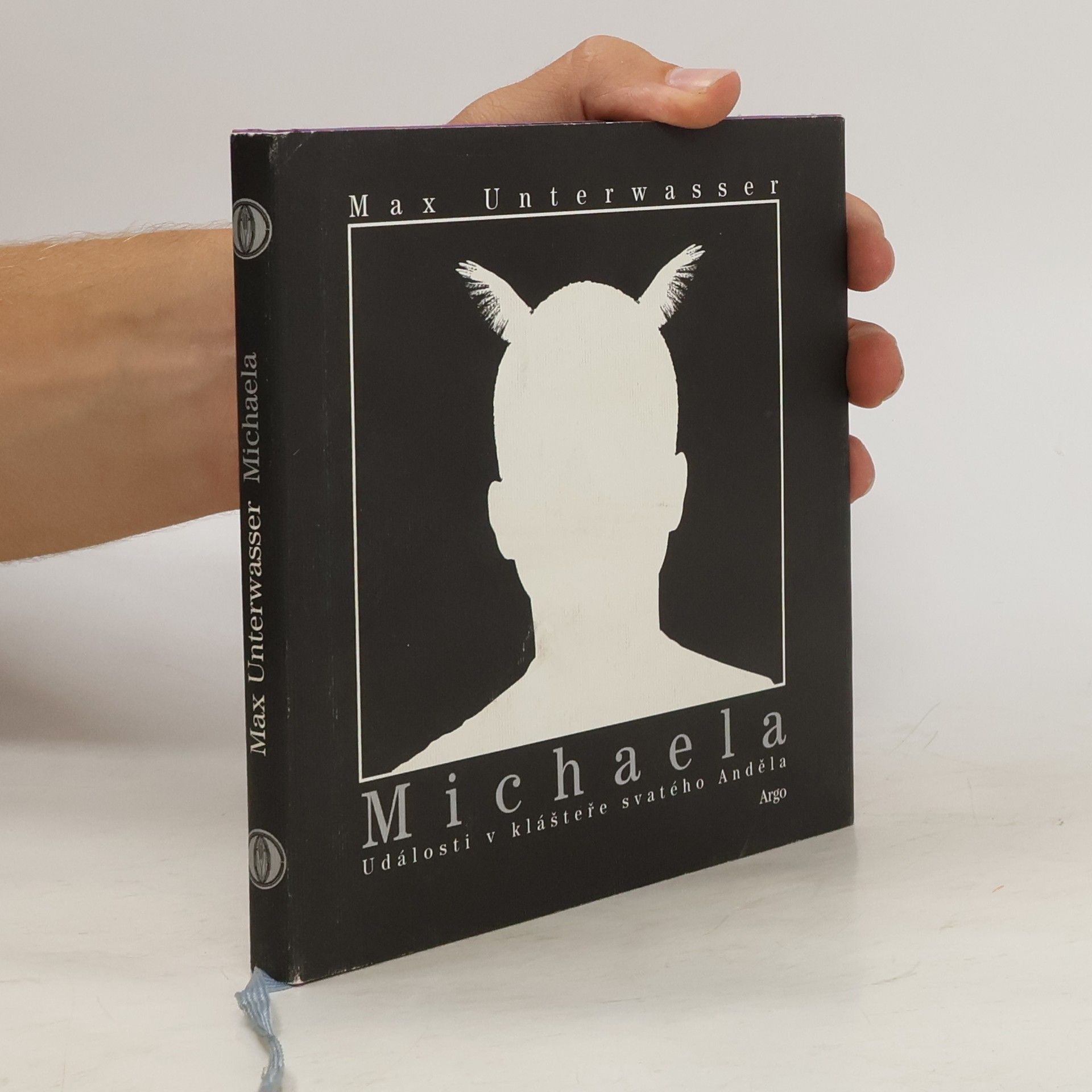 Miloš Urban Michaela: Události v klášteře svatého Anděla