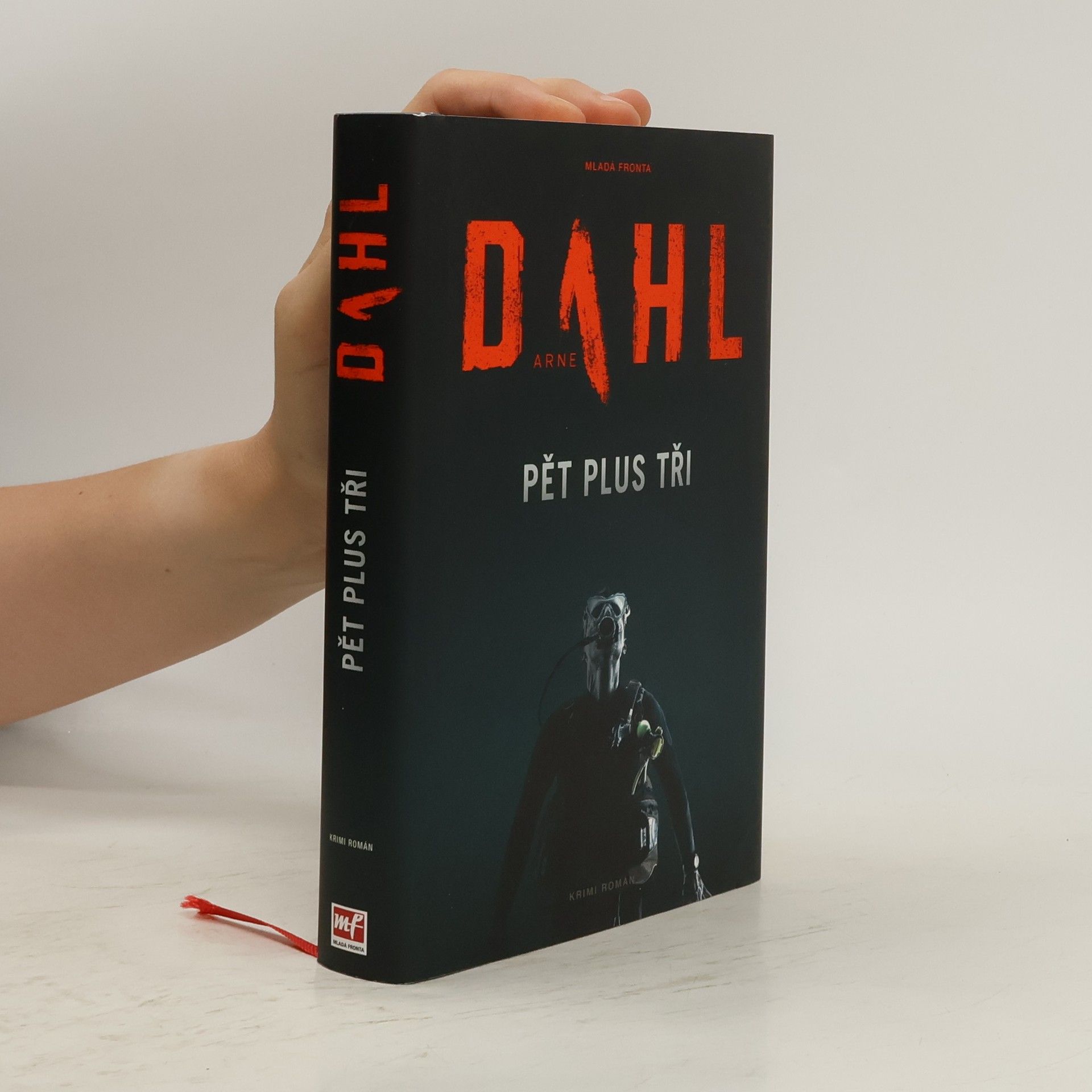 Arne Dahl Pět plus tři