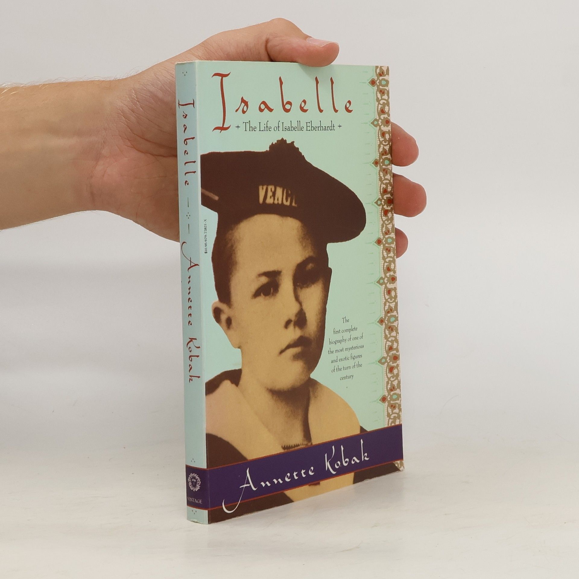 Annette Kobak Isabelle