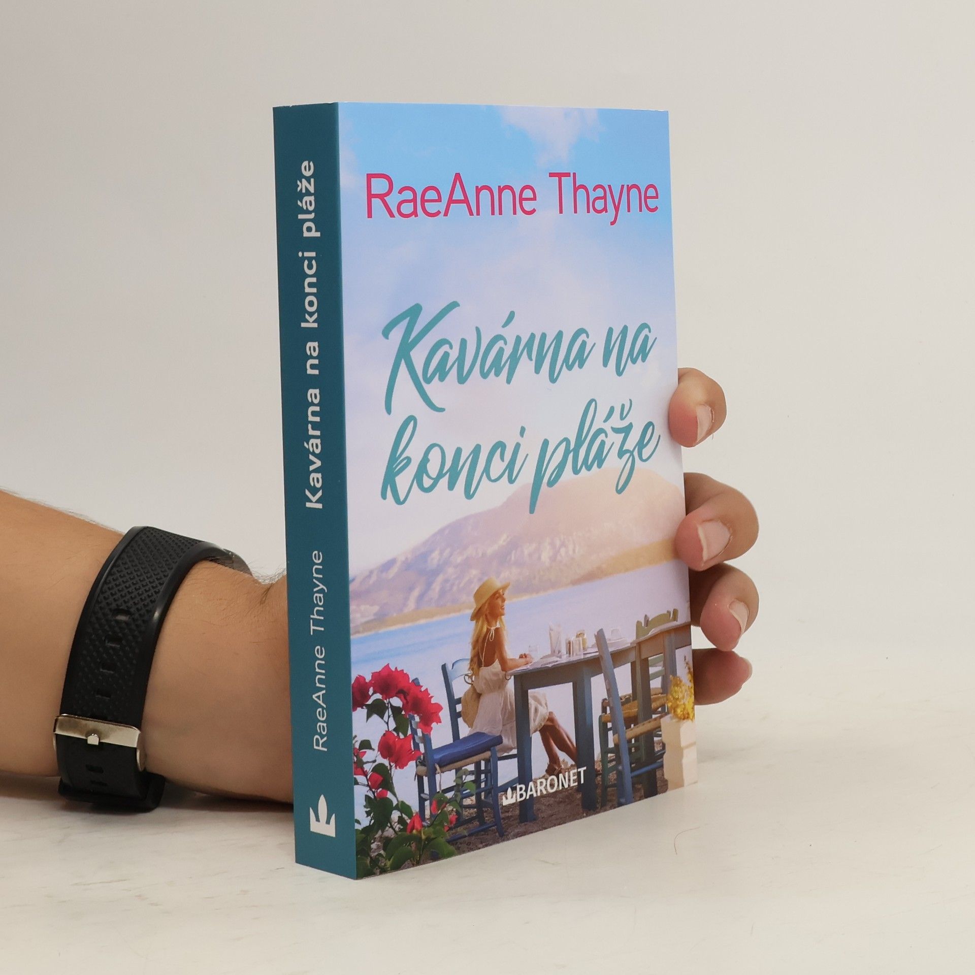 Thayne RaeAnne Kavárna na konci pláže