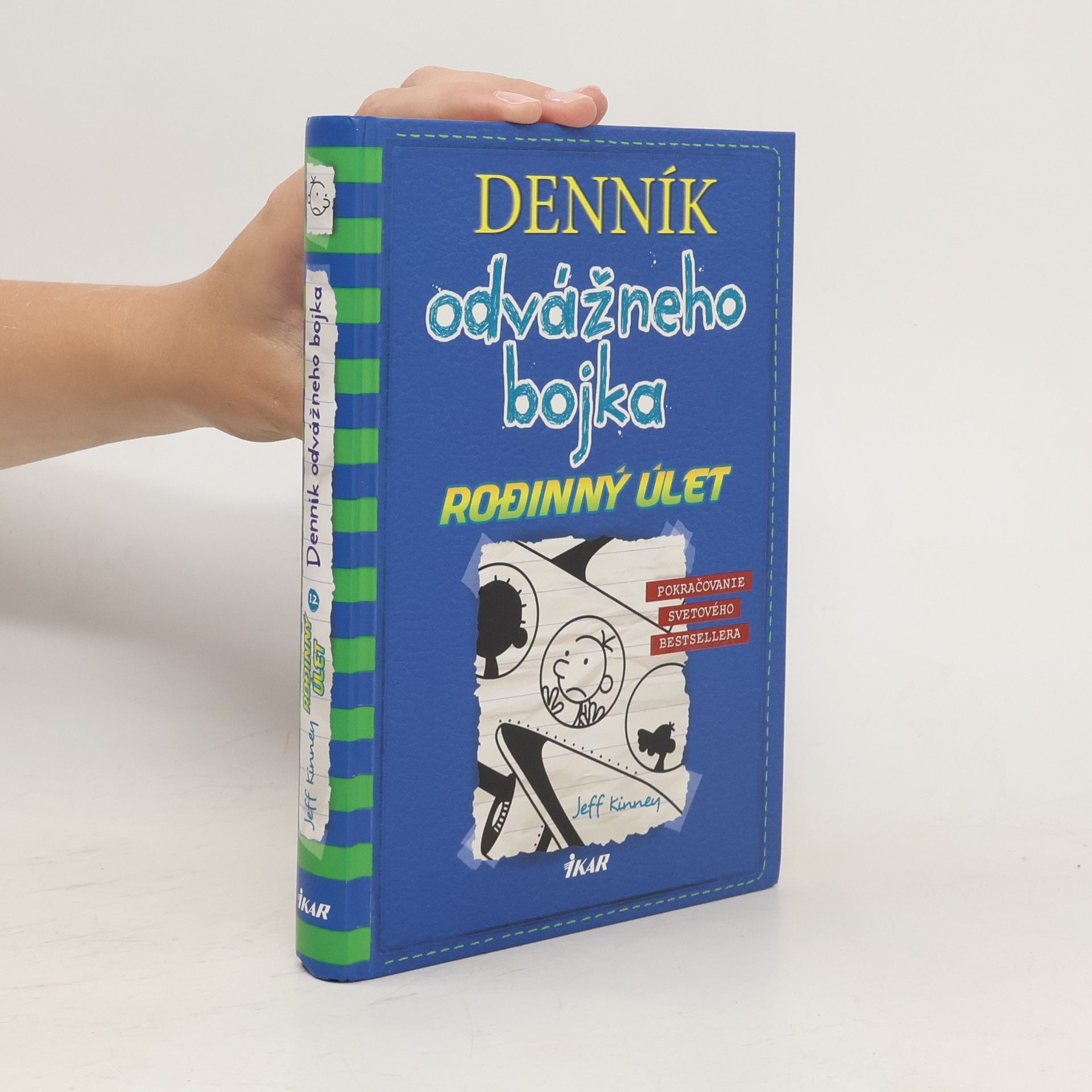Jeff Kinney  Denník odvážneho bojka 12. Rodinný úlet