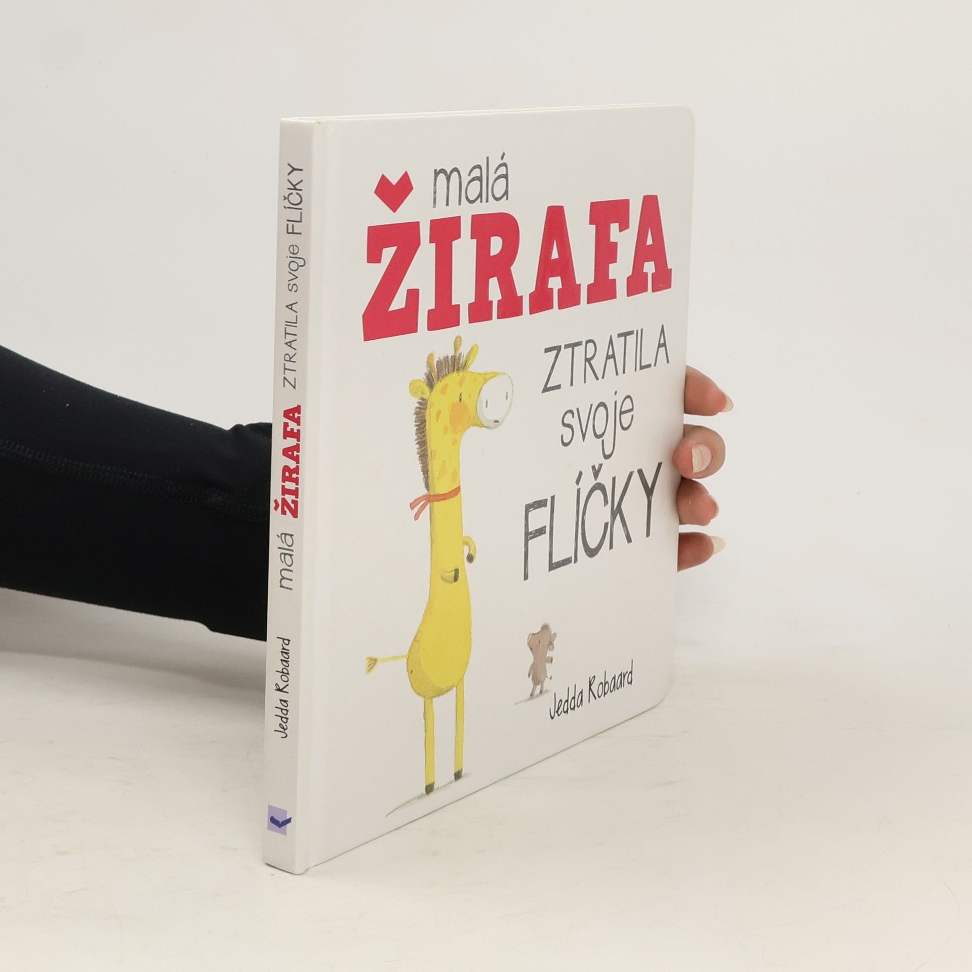 Jedda Robaard Malá žirafa ztratila svoje flíčky