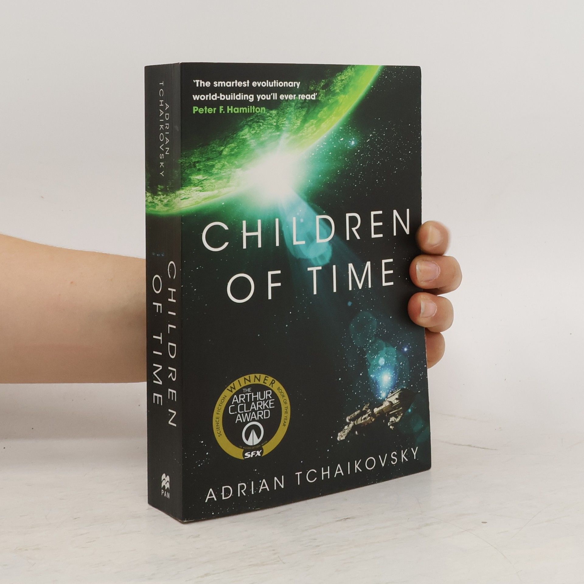 Adrian Tchaikovsky Children of Time