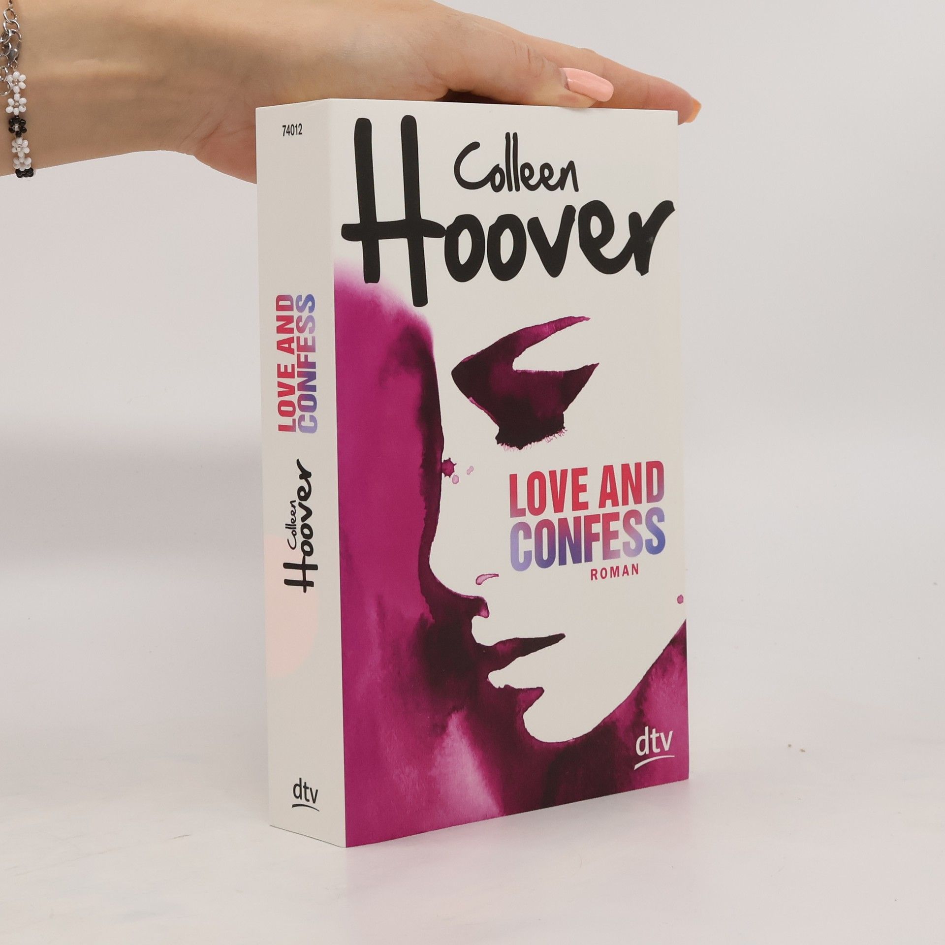 Colleen Hoover Love and confess