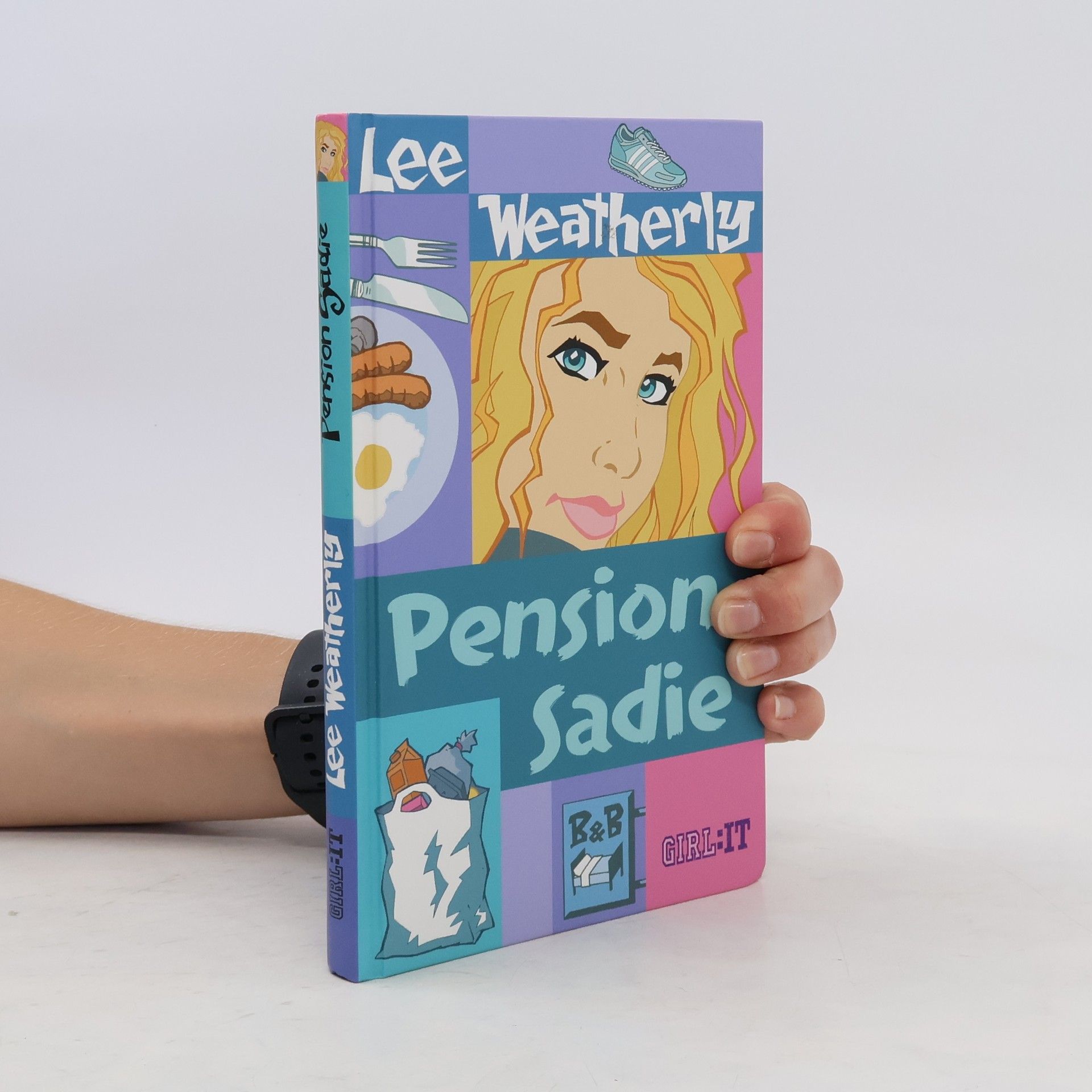 Lee Weatherly Pension Sadie