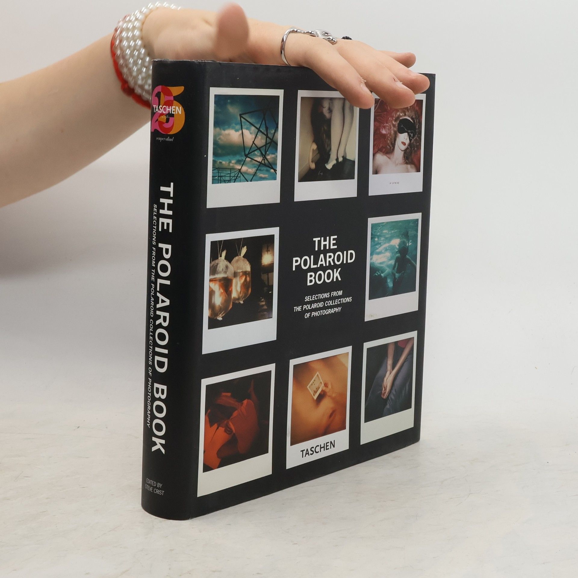 Barbara Hitchcock The Polaroid book: Selection from the polaroid collections of photography