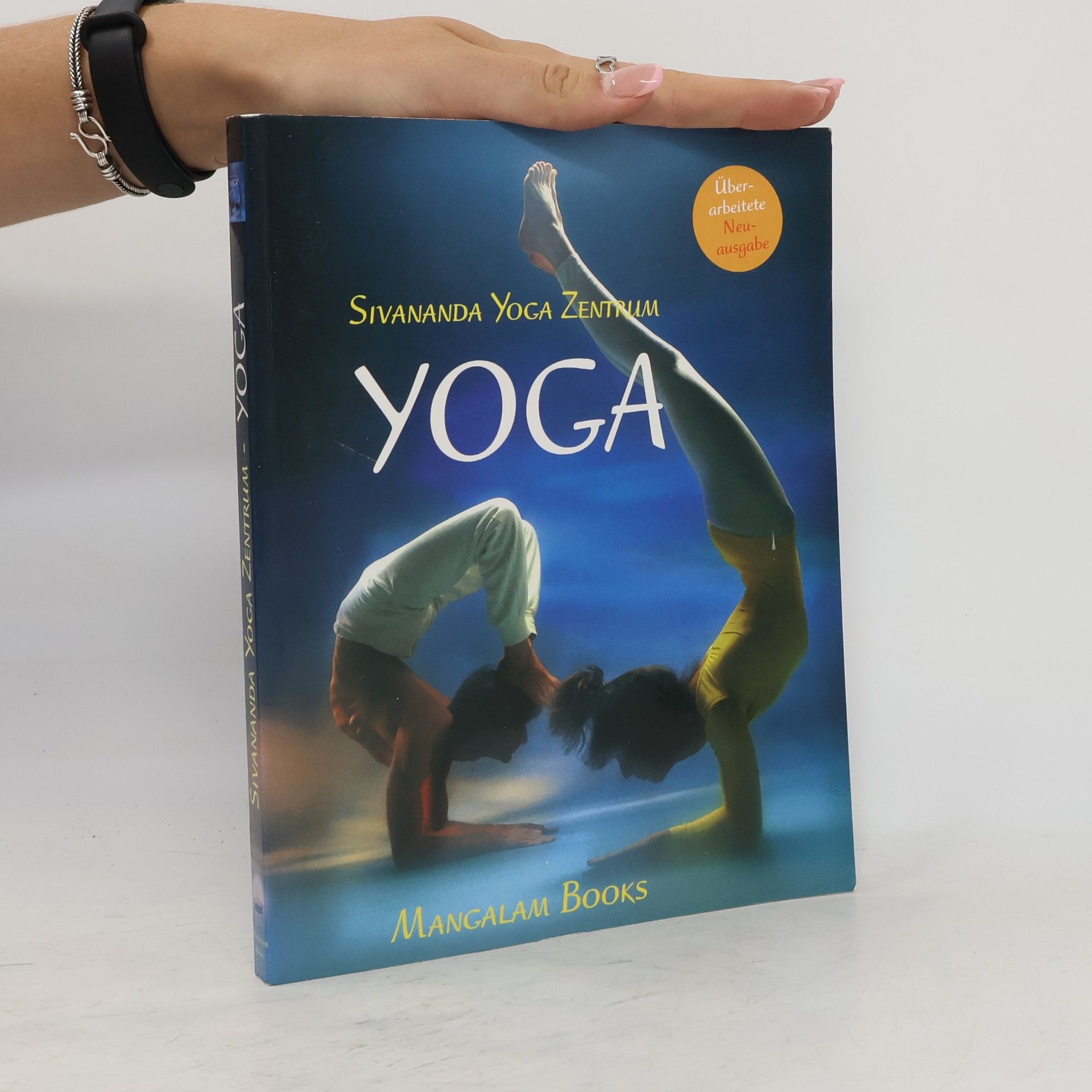 Sumitra Huang-Schang  Yoga