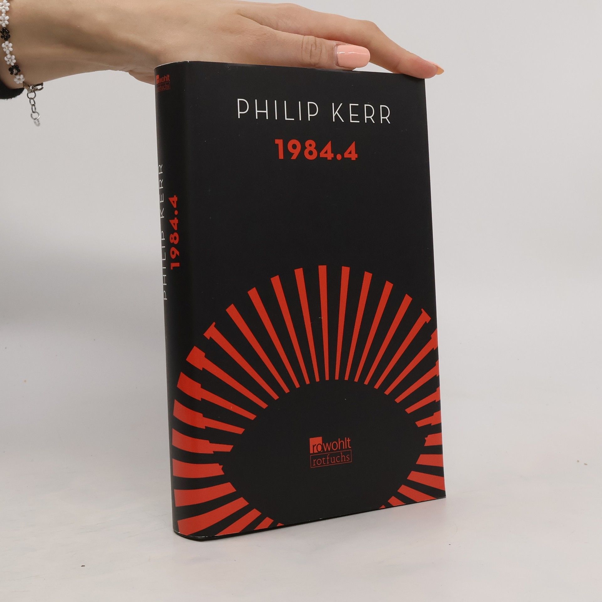 Philip Kerr 1984.4