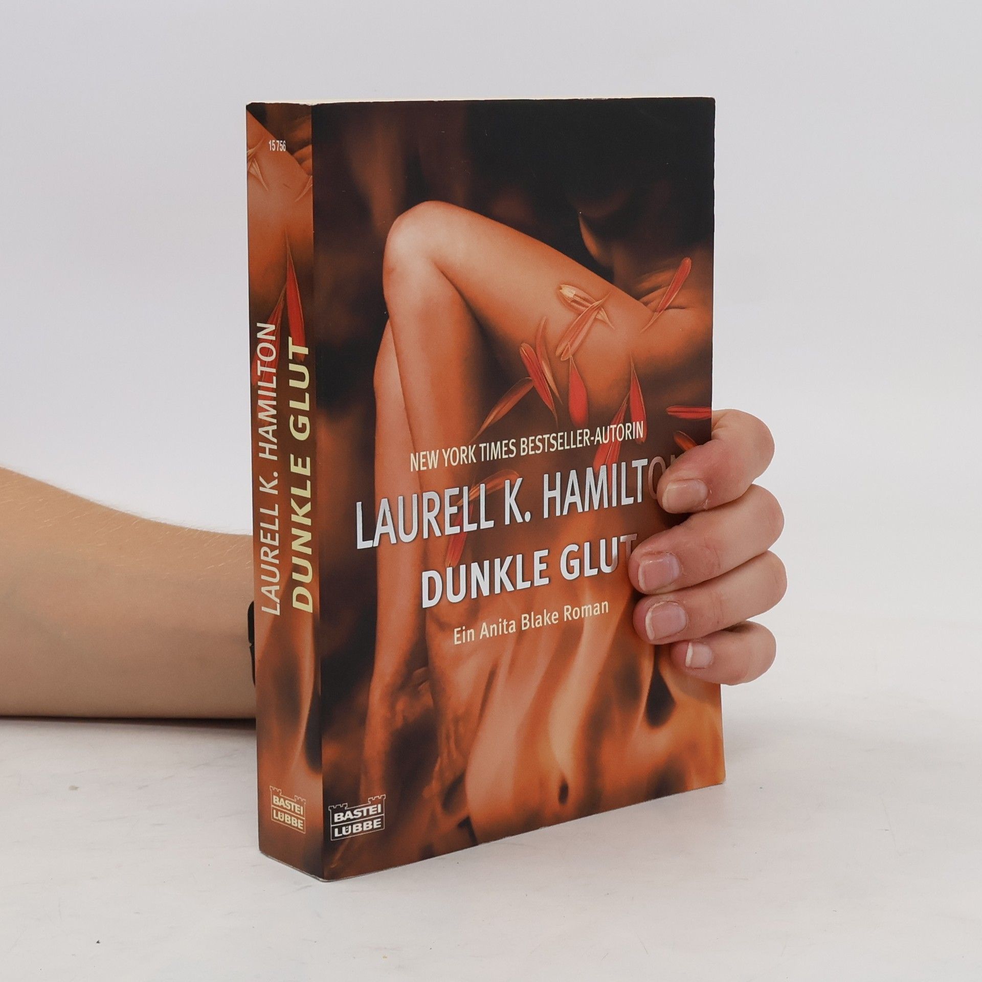 Laurell Kaye Hamilton Dunkle Glut