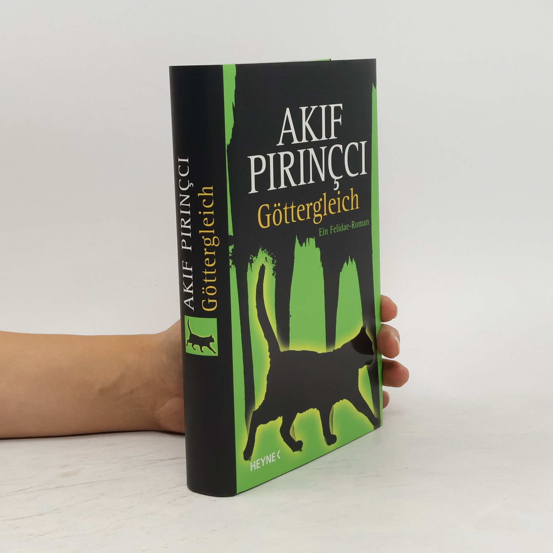 Akif Pirinçci Göttergleich