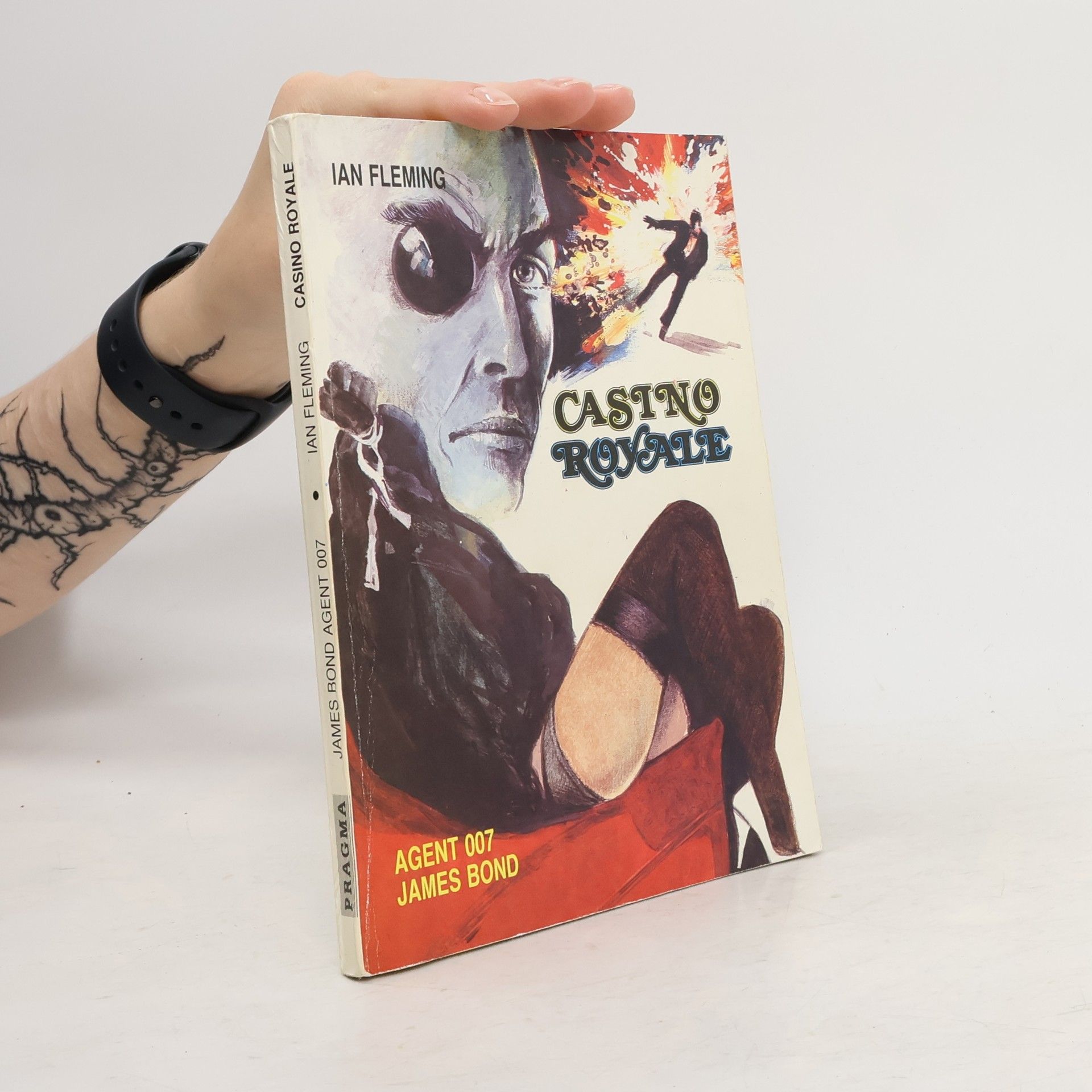 Ian Fleming Casino Royale : James Bond - agent 007