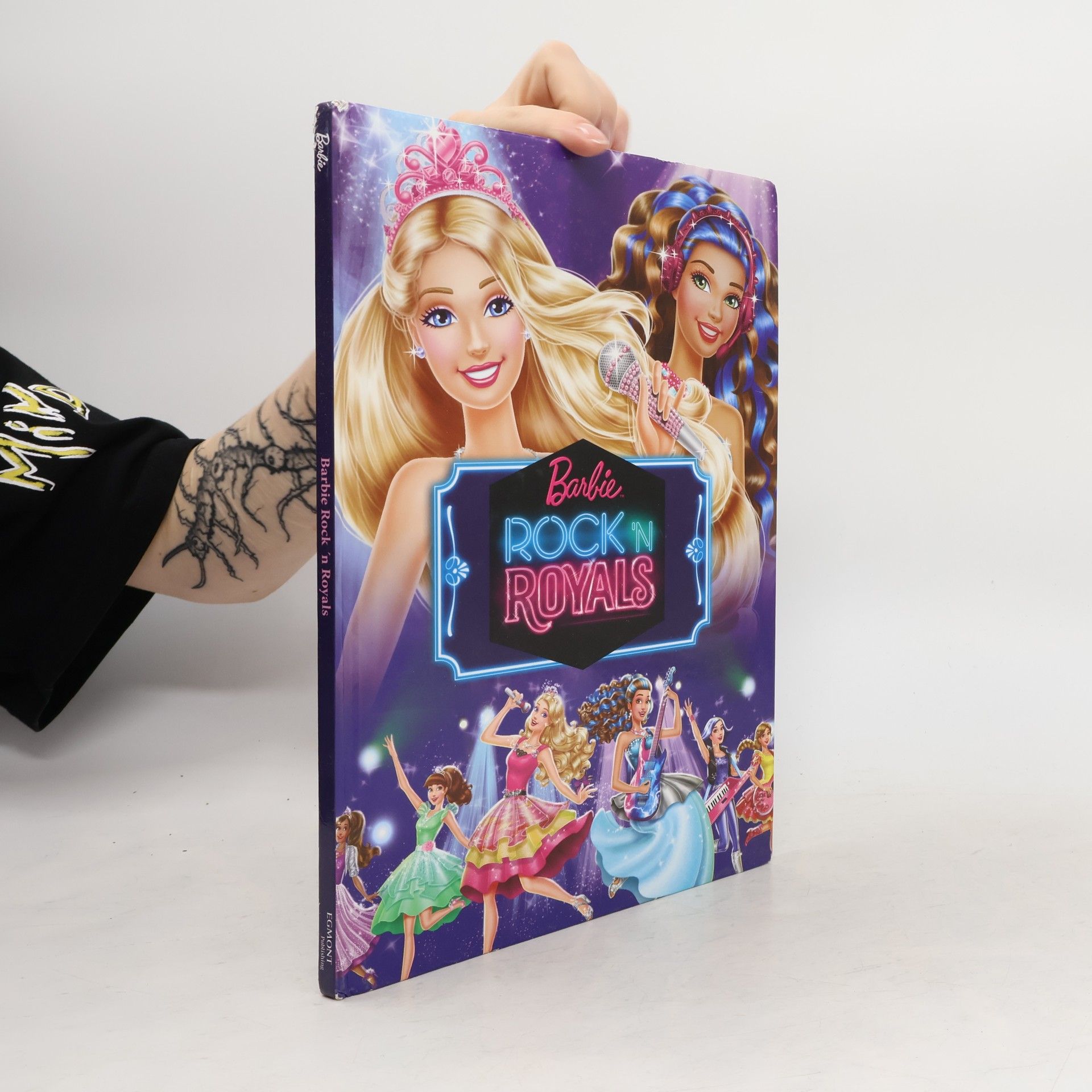 Walt Disney Barbie - Rock in Royals - Filmový príbeh