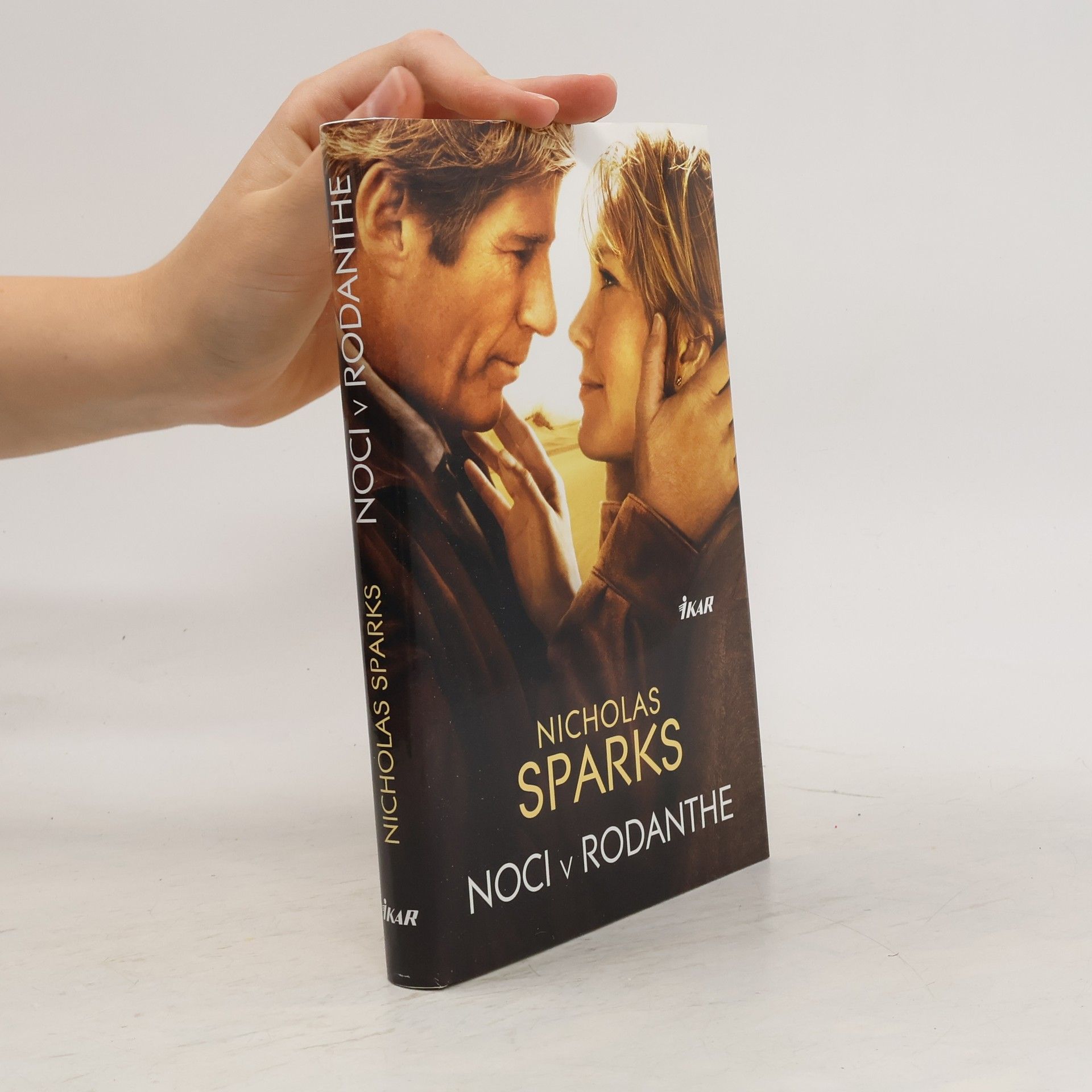 Nicholas Sparks Noci v Rodanthe