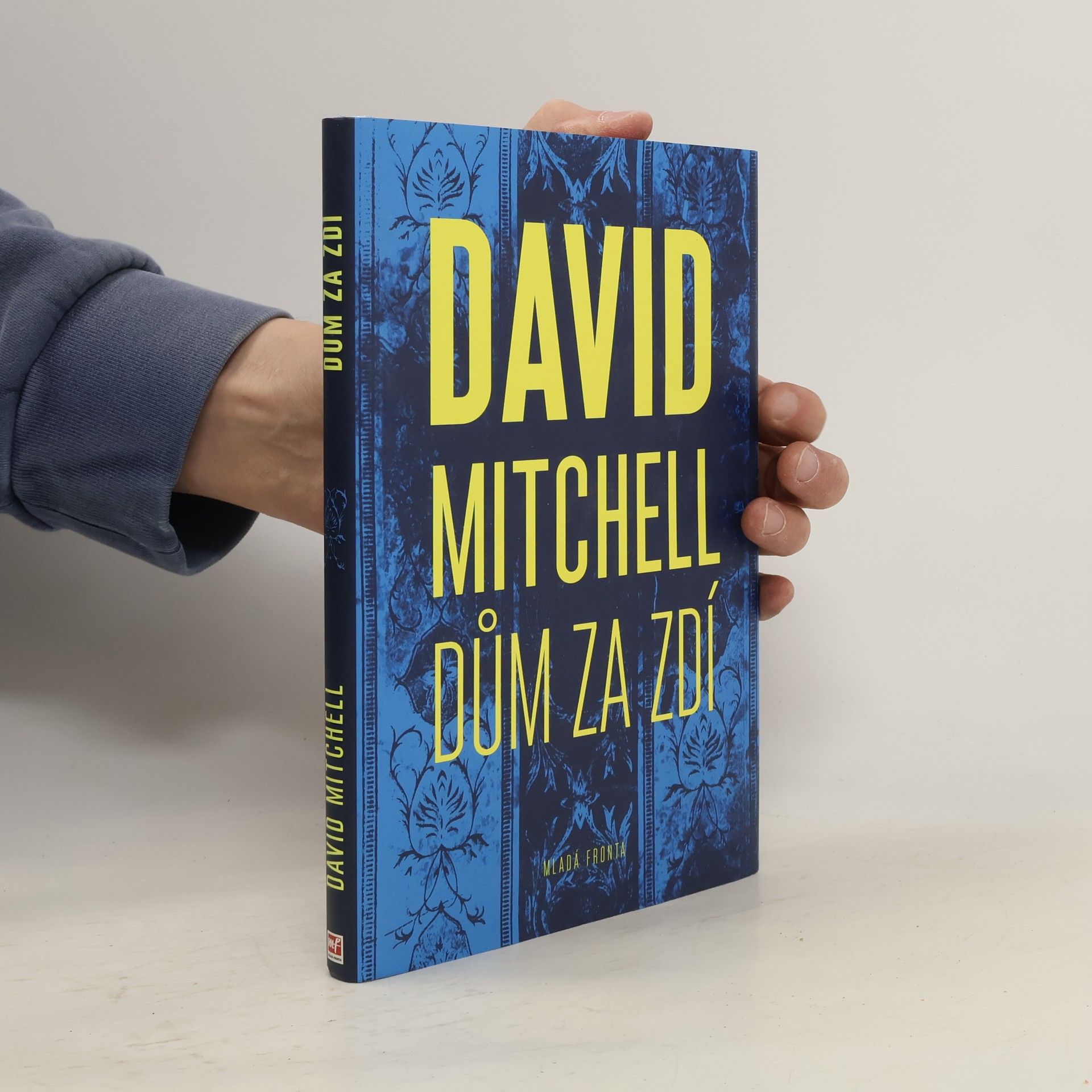 David Mitchell Dům za zdí