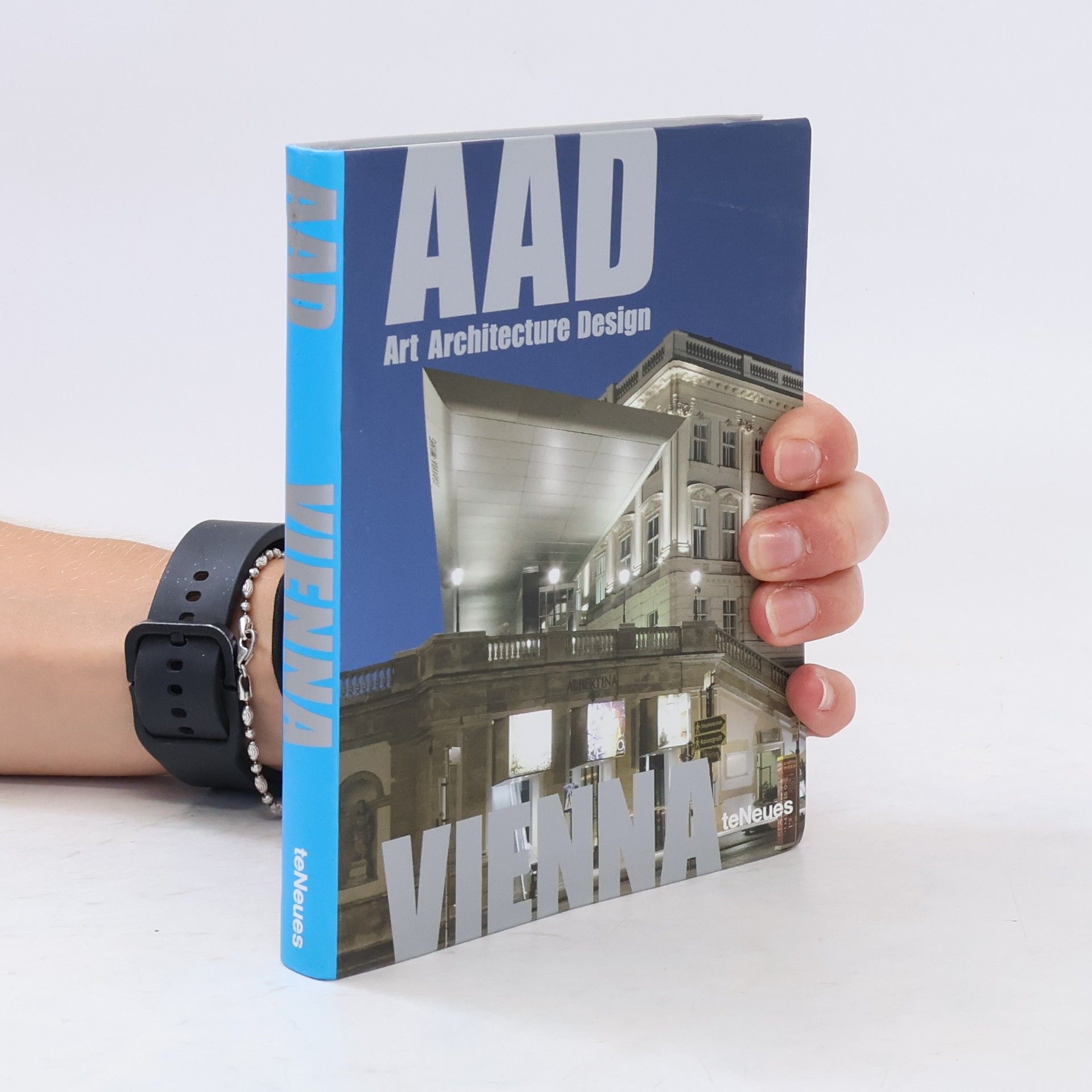 Isabella Klausnitzer AAD - Art, Architecture, Design. Vienna