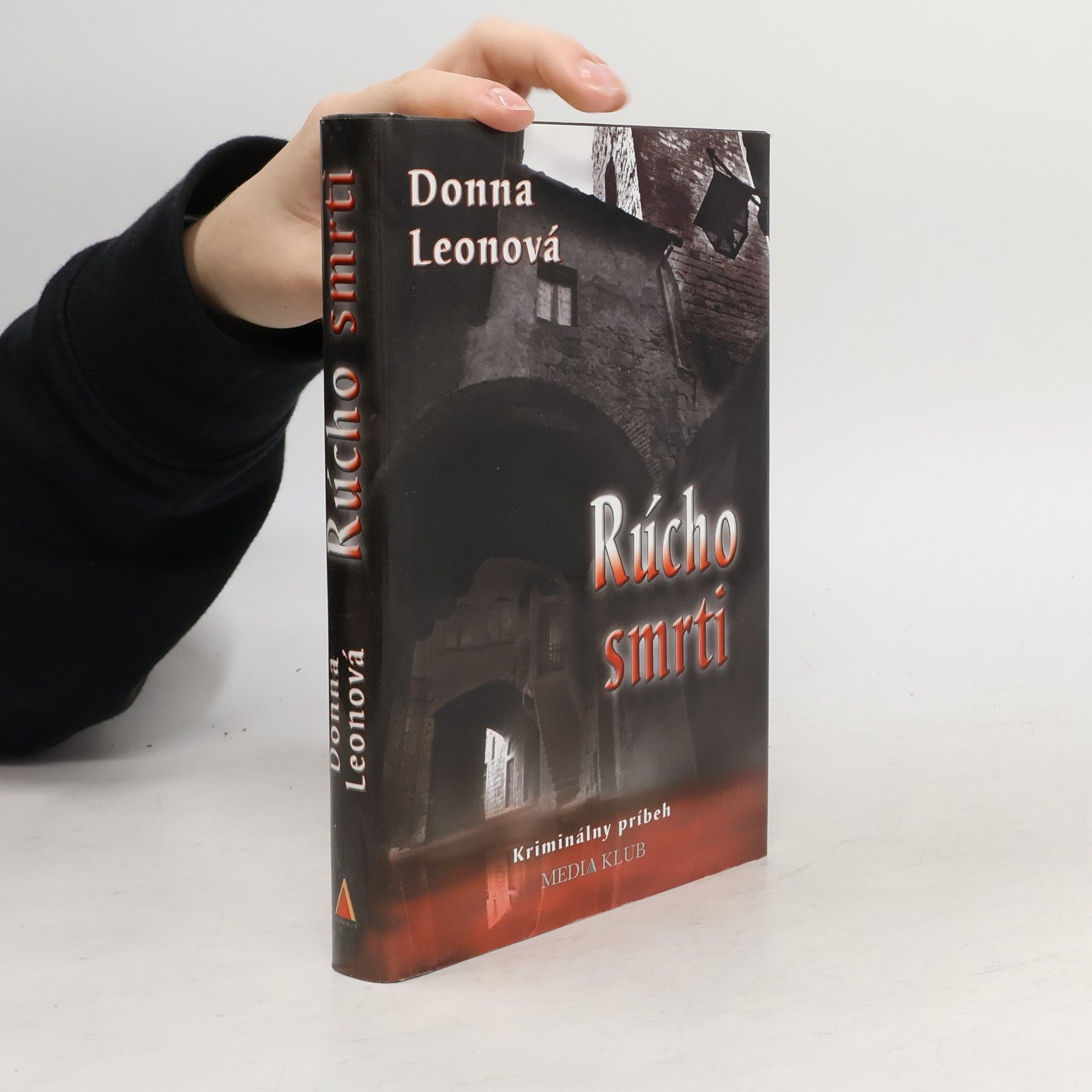 Donna Leon Rúcho smrti