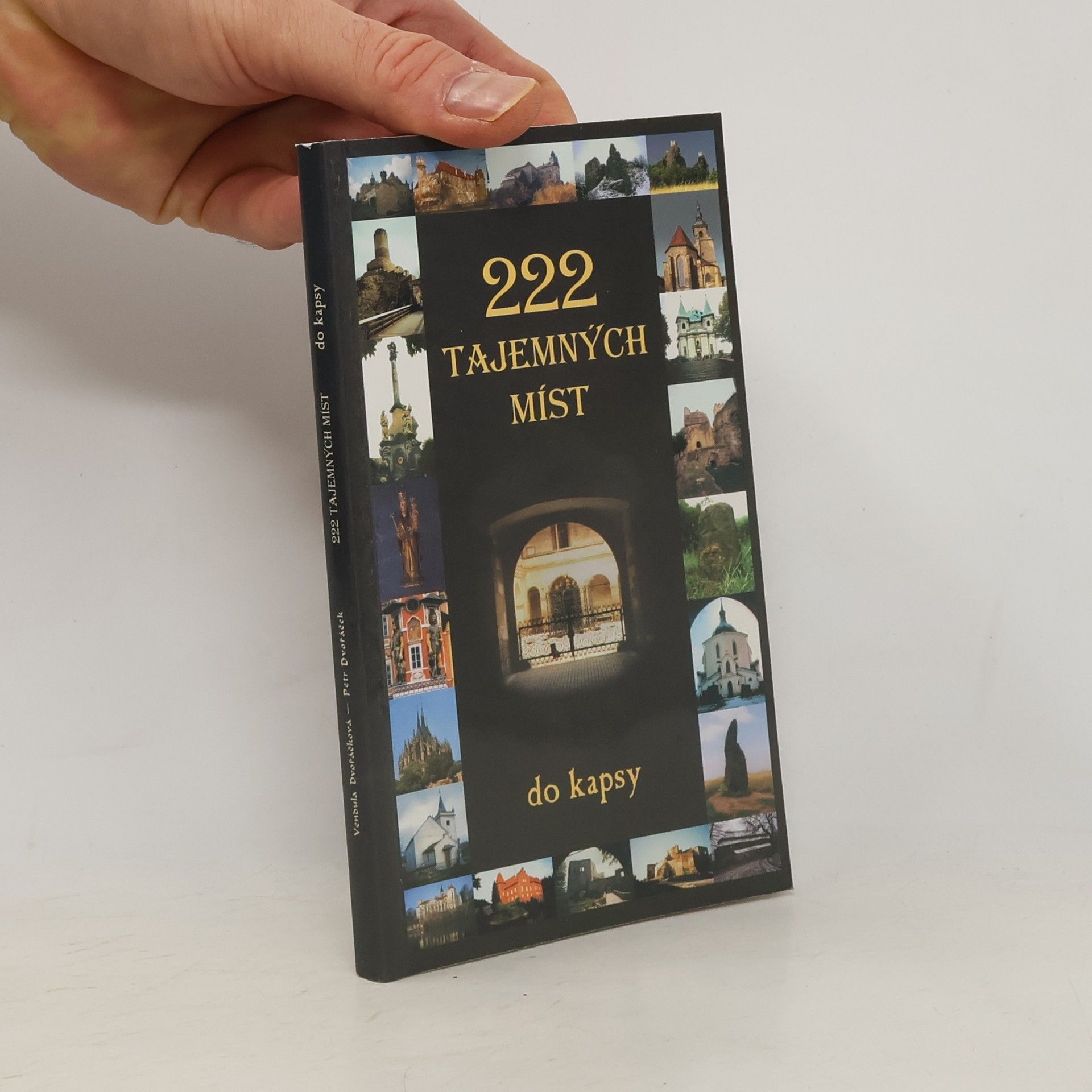 Vendula Dvořáčková 222 tajemných míst do kapsy