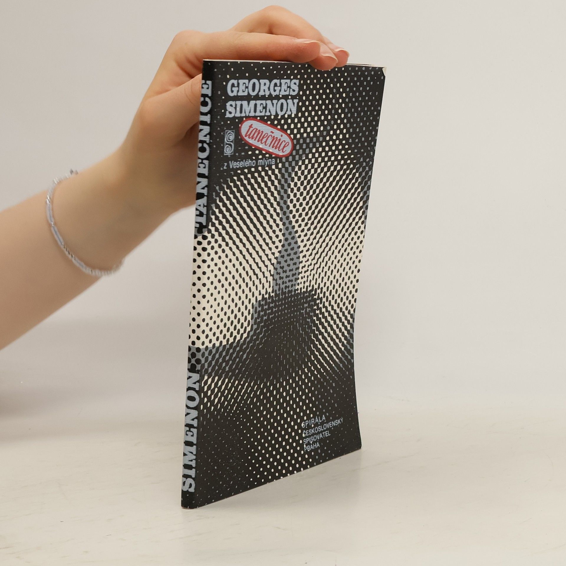 Georges Simenon Tanečnice z Veselého mlýna