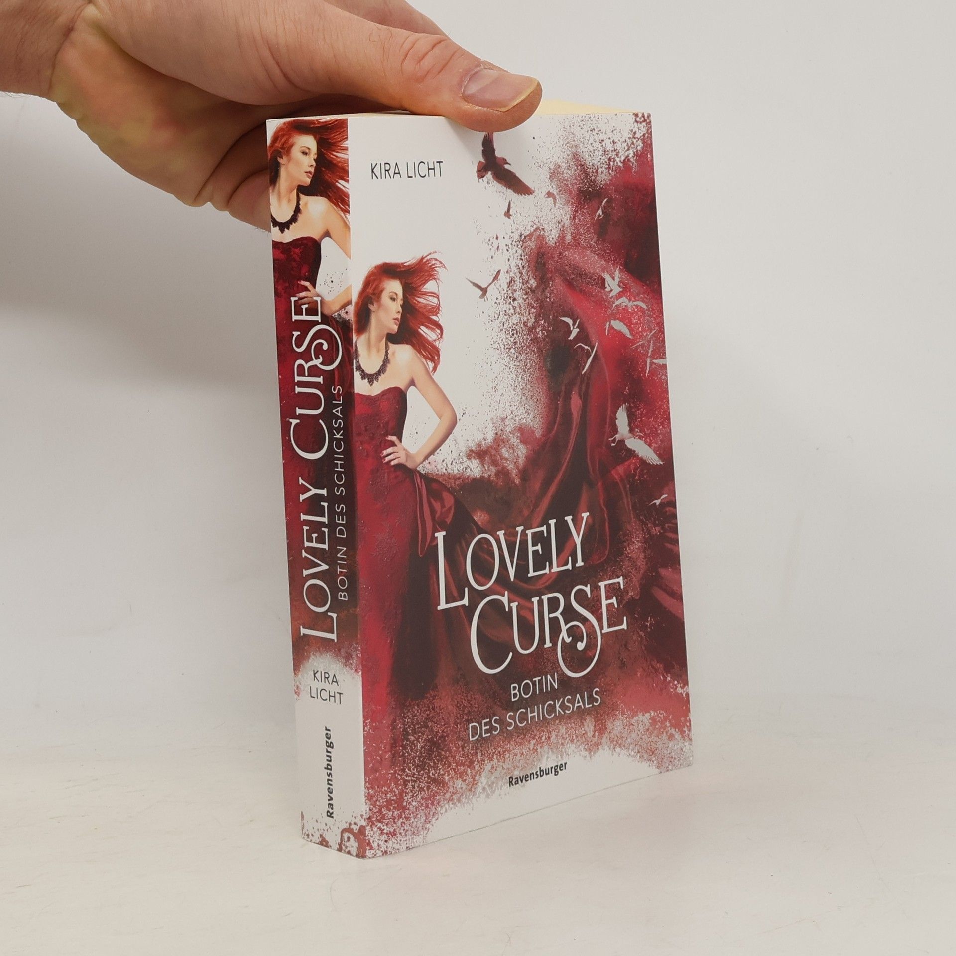 Kira Licht Lovely Curse: Botin des Schicksals